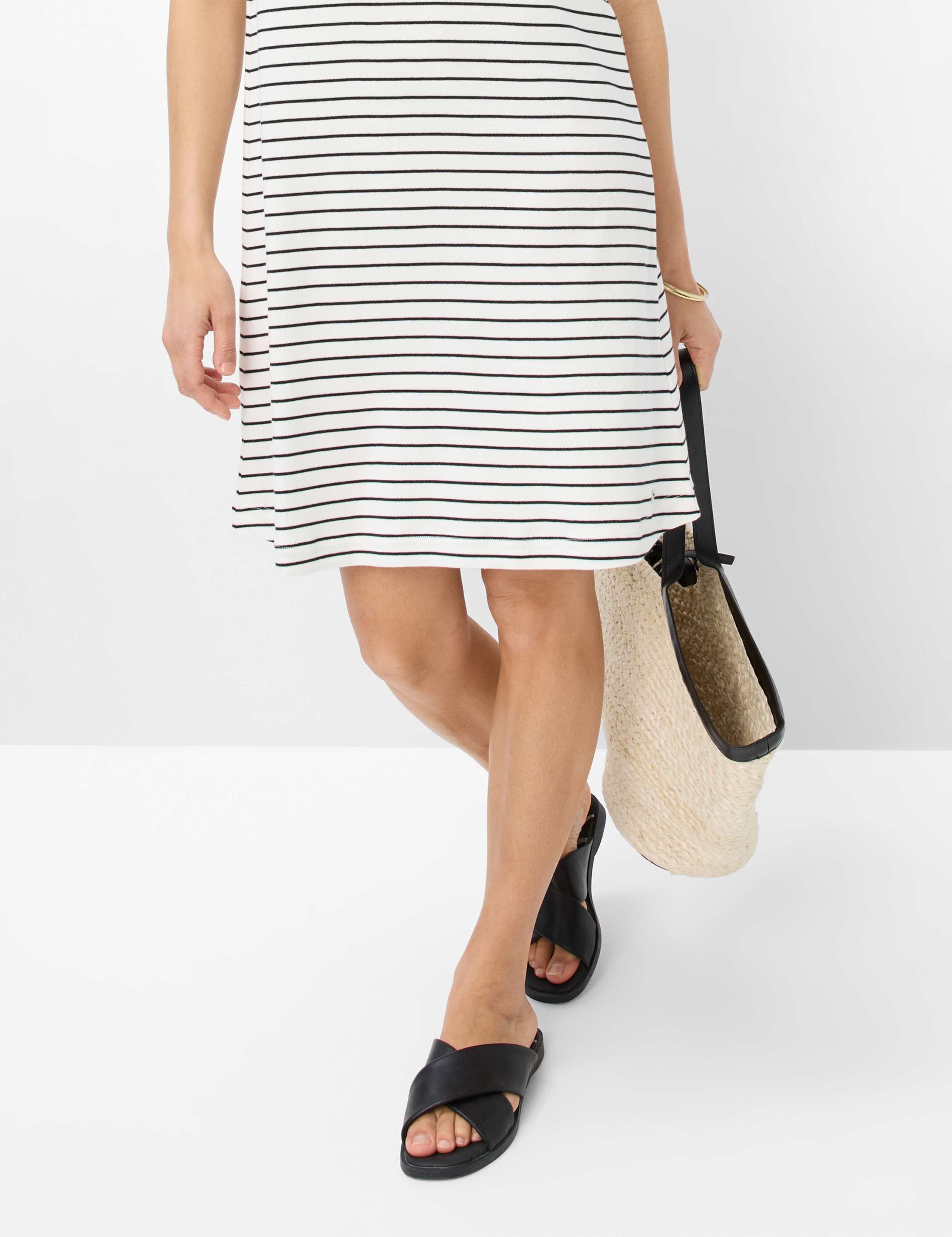 Women Style GRACE Black  Detail 1