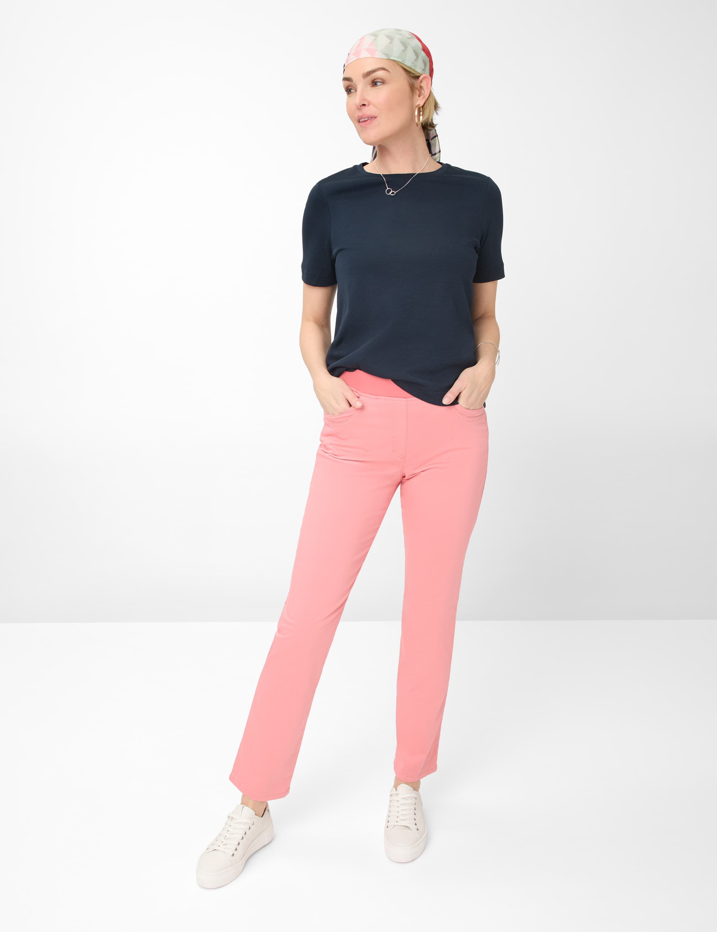 Damen Style PAMINA FUN Rosa Slim Fit Model Outfit