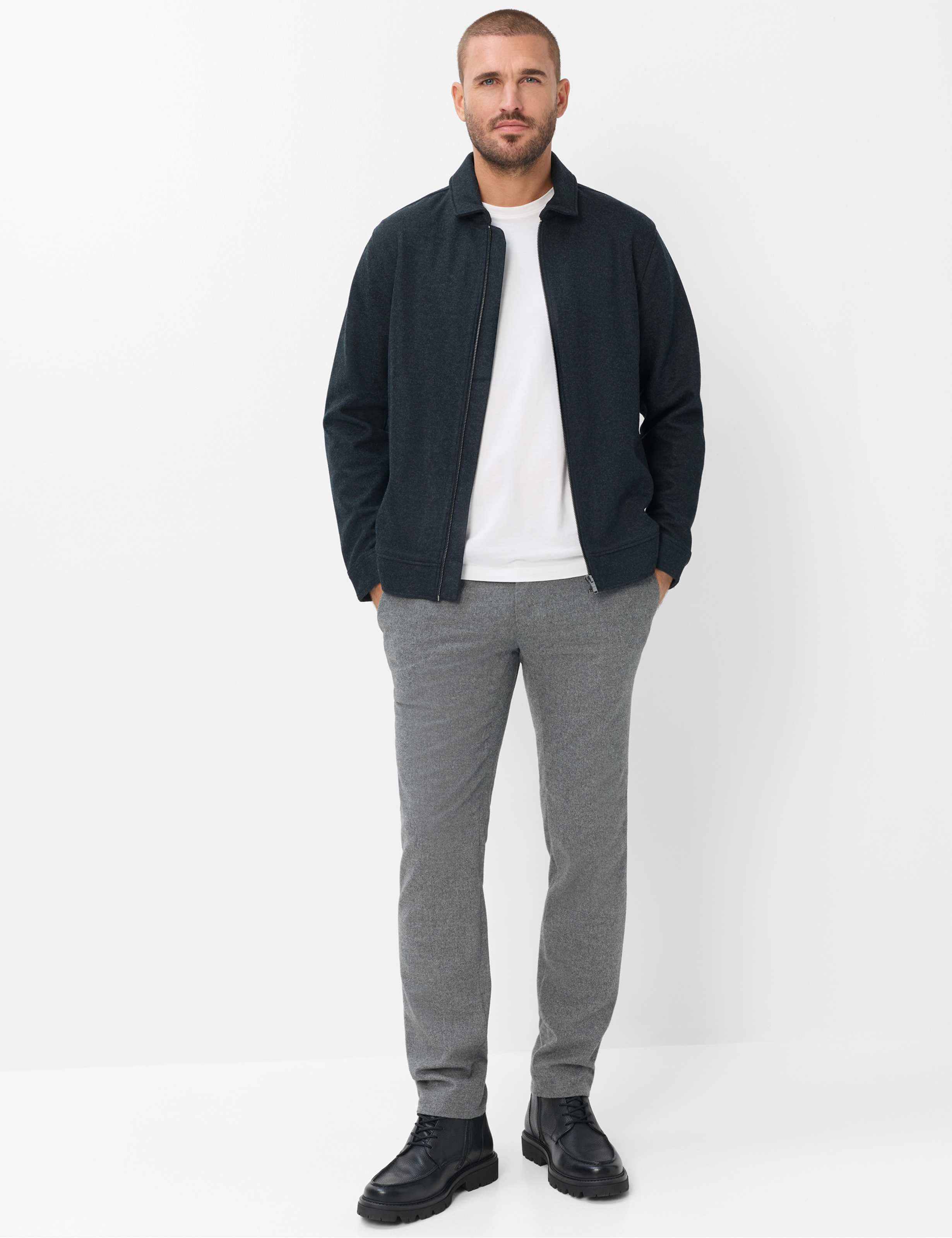Herren Style SANTIAGO Dunkelgrau  Model Outfit