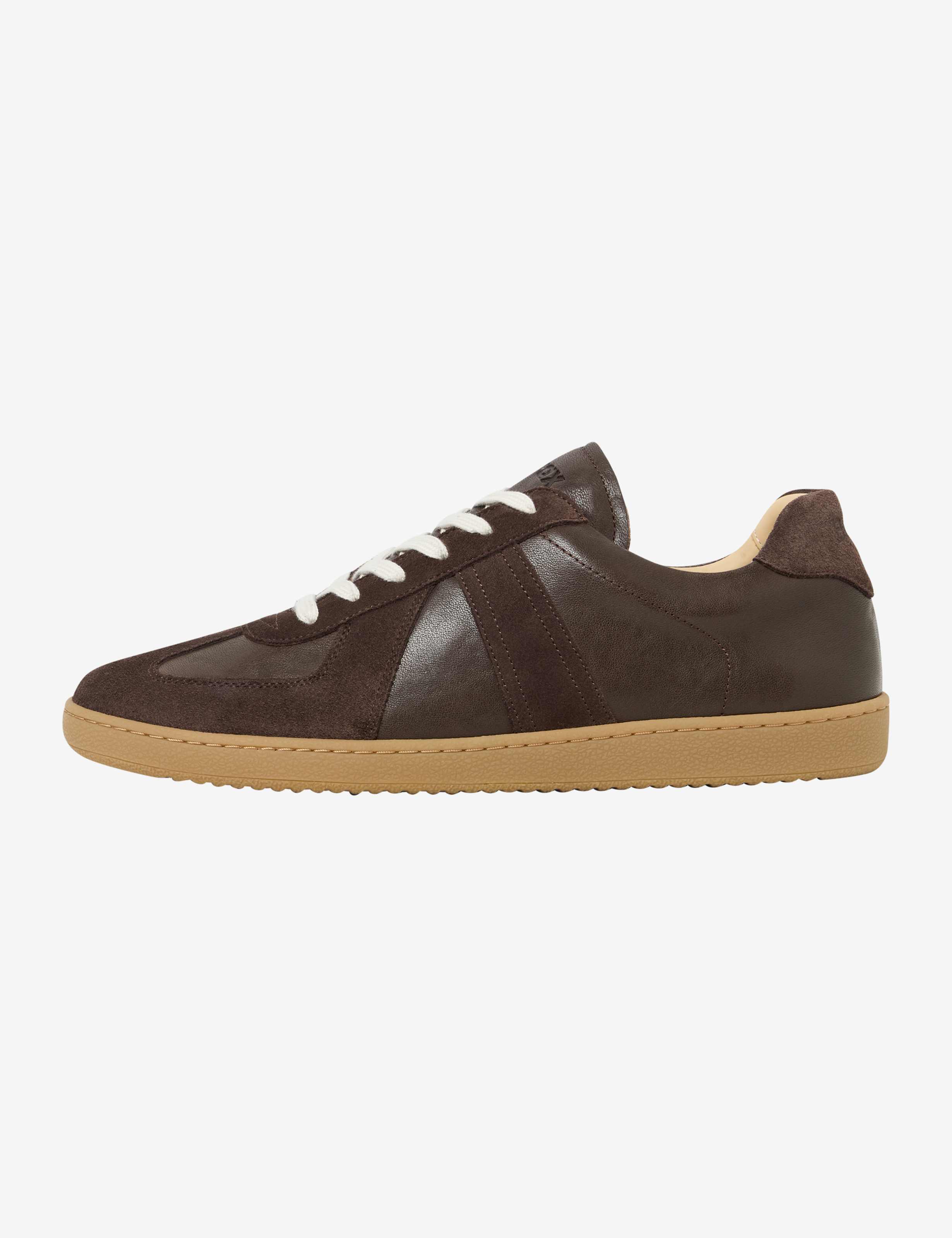 Homme Style DANIEL Marron Foncé  Tenue du mannequin