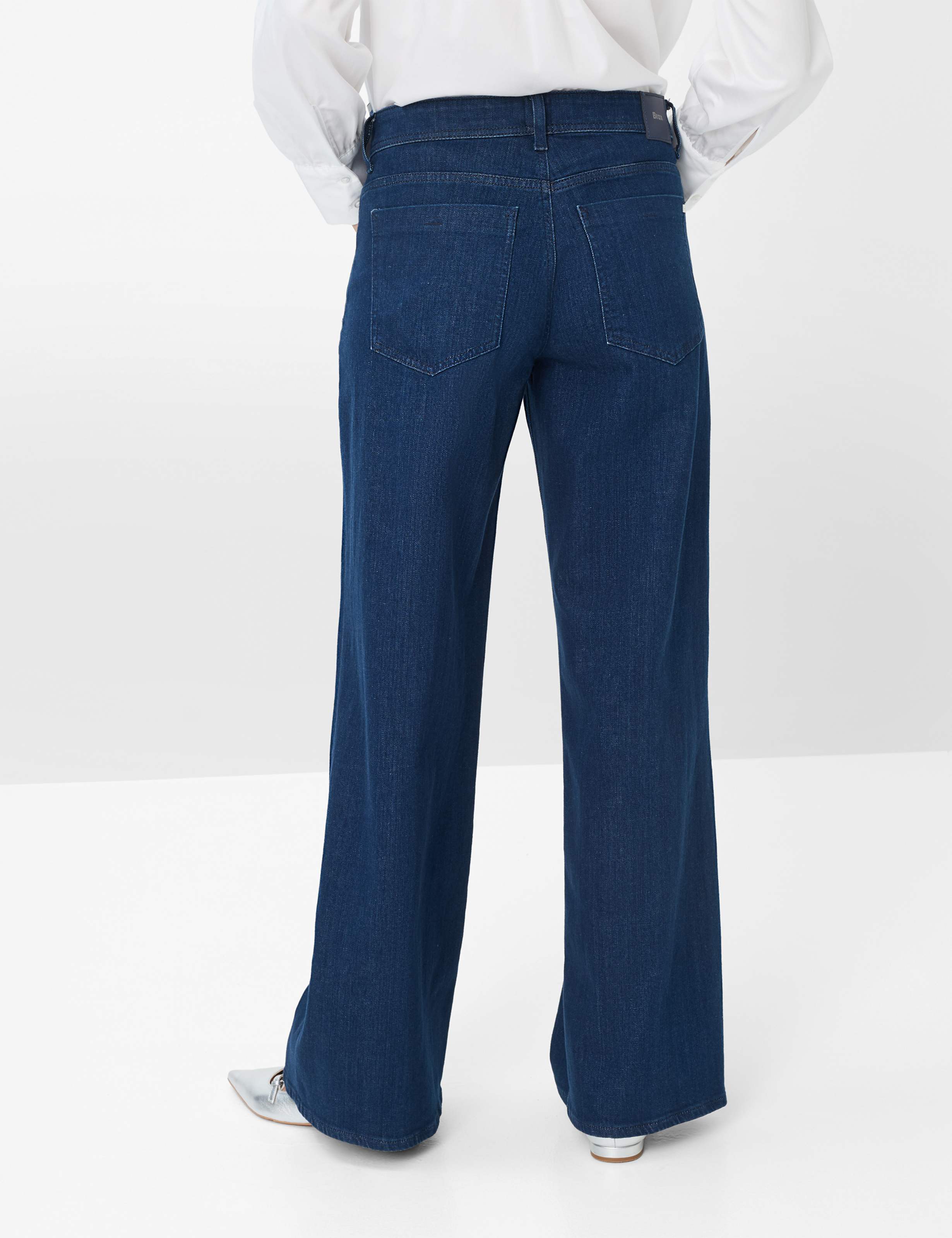 Damen Style MORGAN Dunkelblau Wide Leg Model Rueck