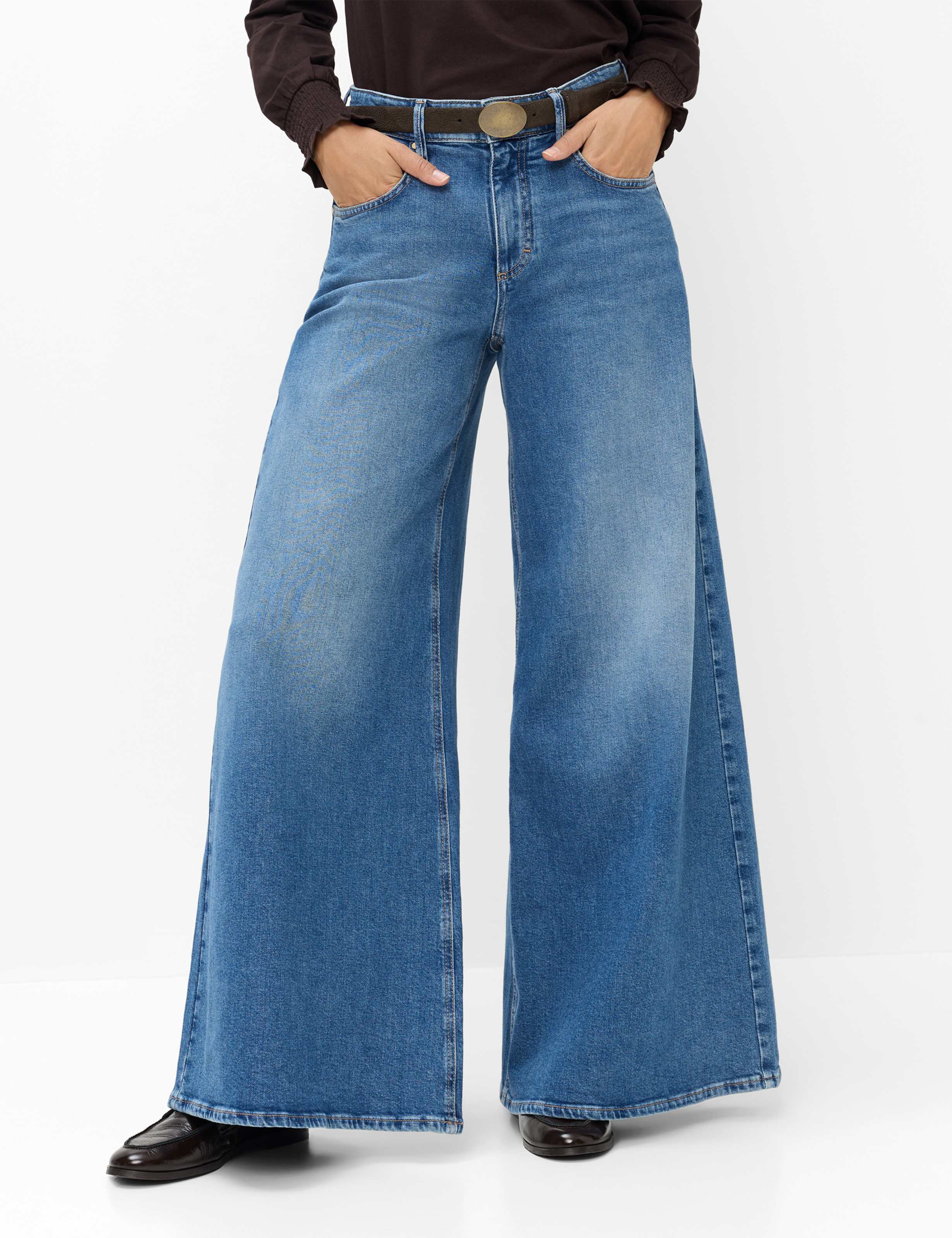 Tons bleus, Femme, Style MARCH, MODEL_FRONT_ISHOP