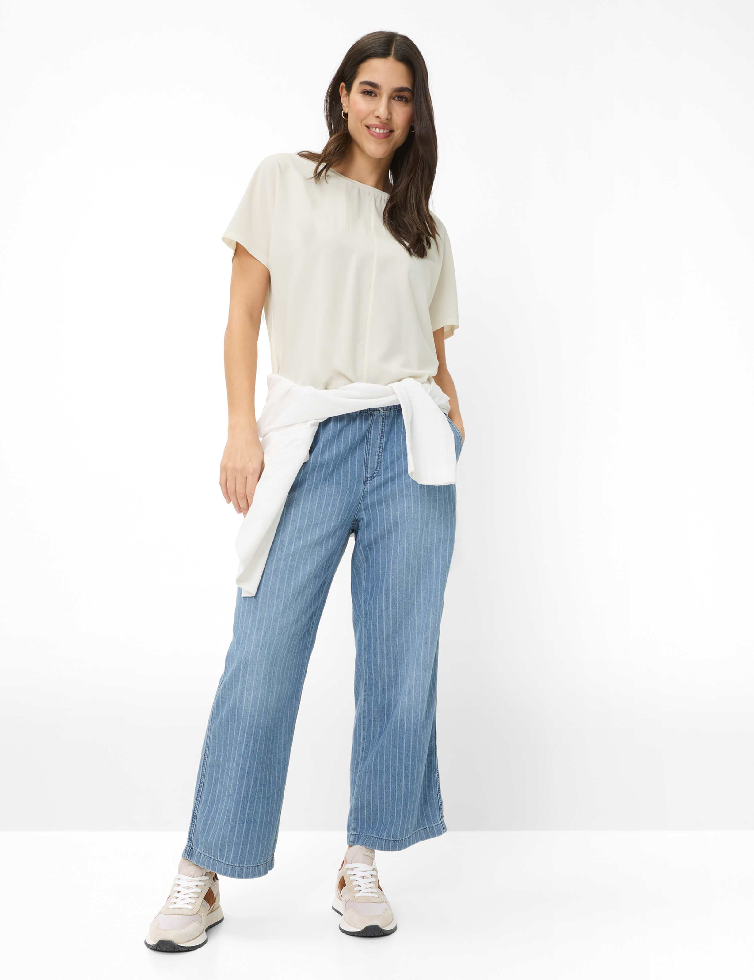 Damen Style MAINE S Denim Blau Wide Leg Model Outfit