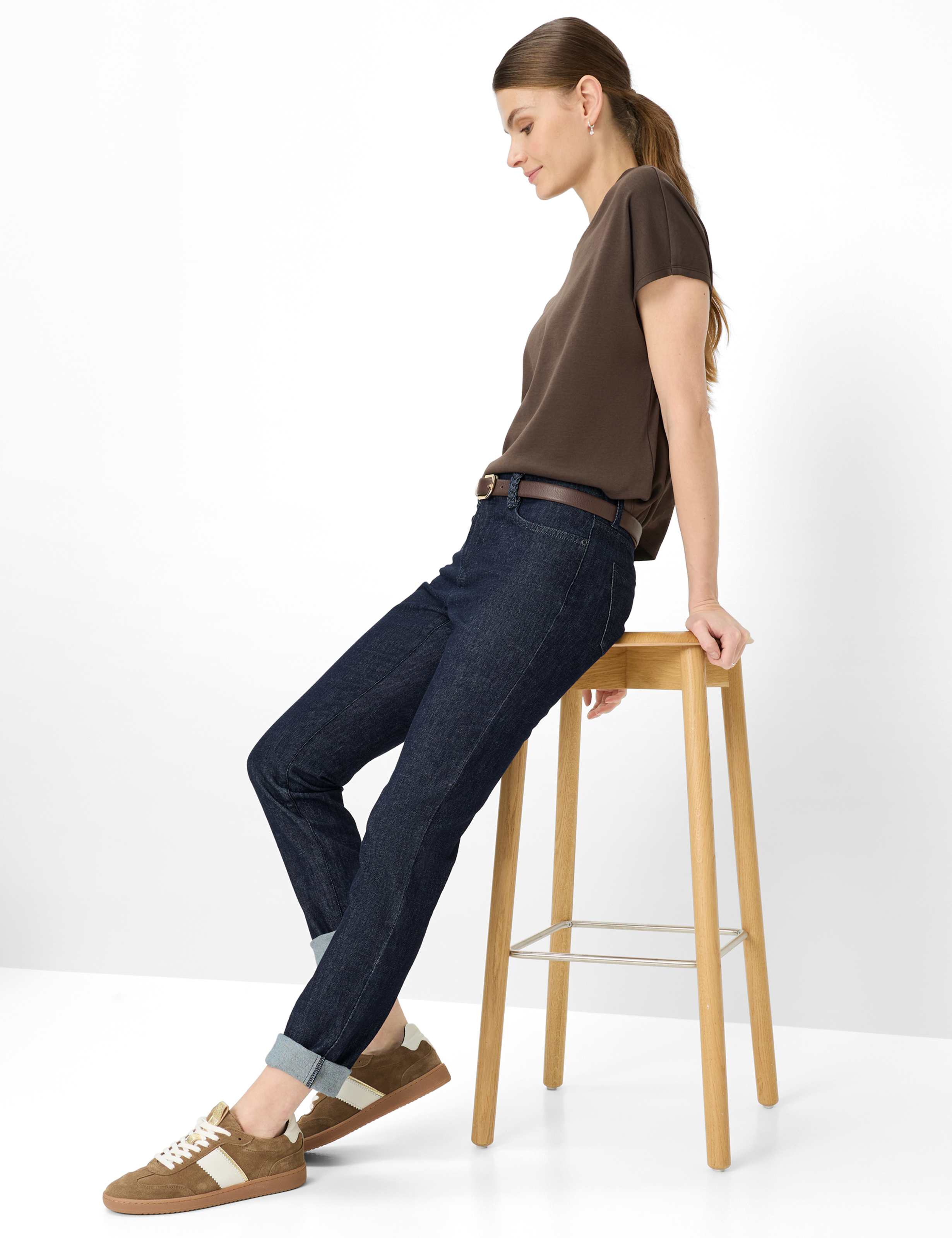 Dames Style CAROLA Denim Donkerblauw Feminine Fit Detail 1