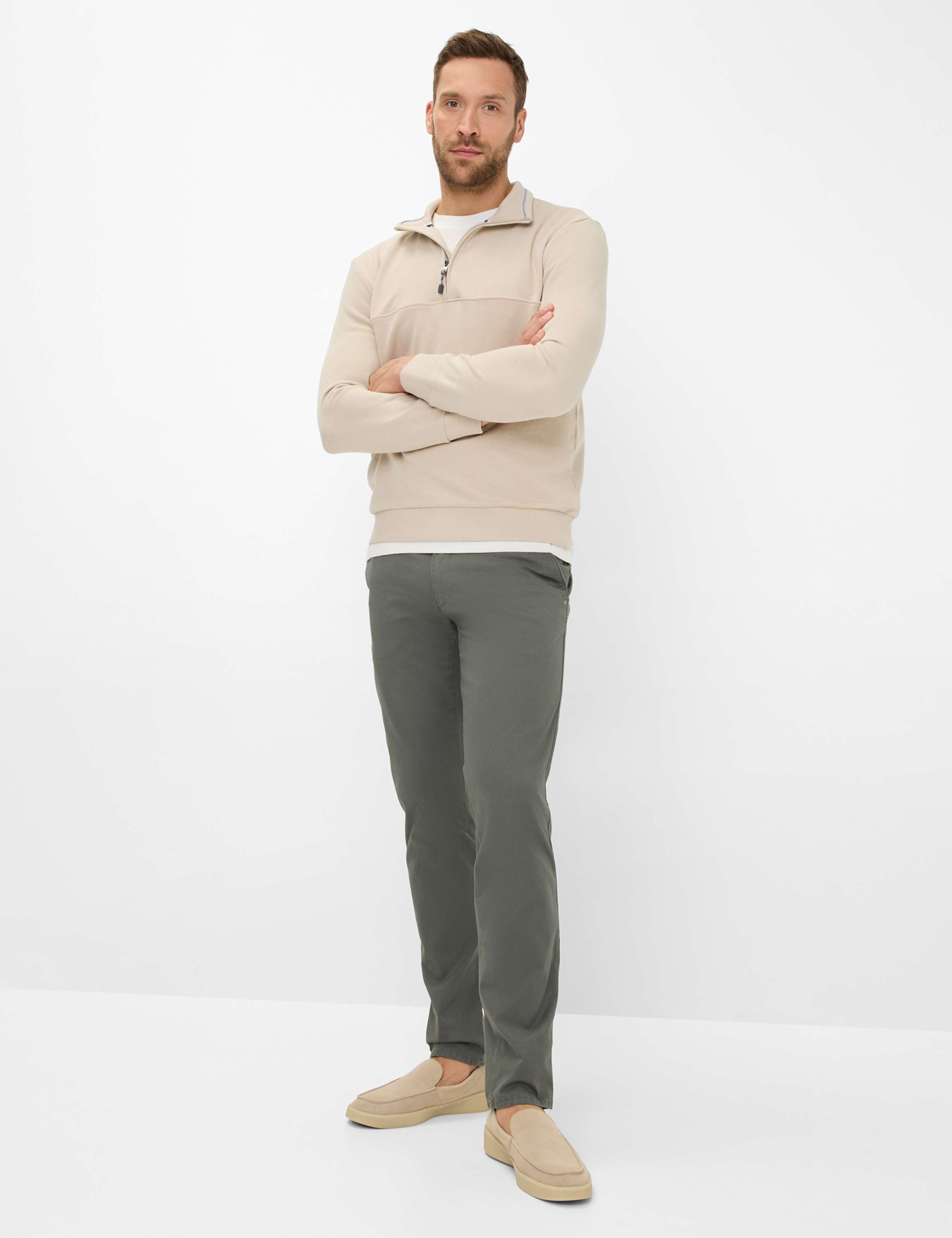 Homme Style FABIO IN Vert Foncé Modern Fit Tenue du mannequin