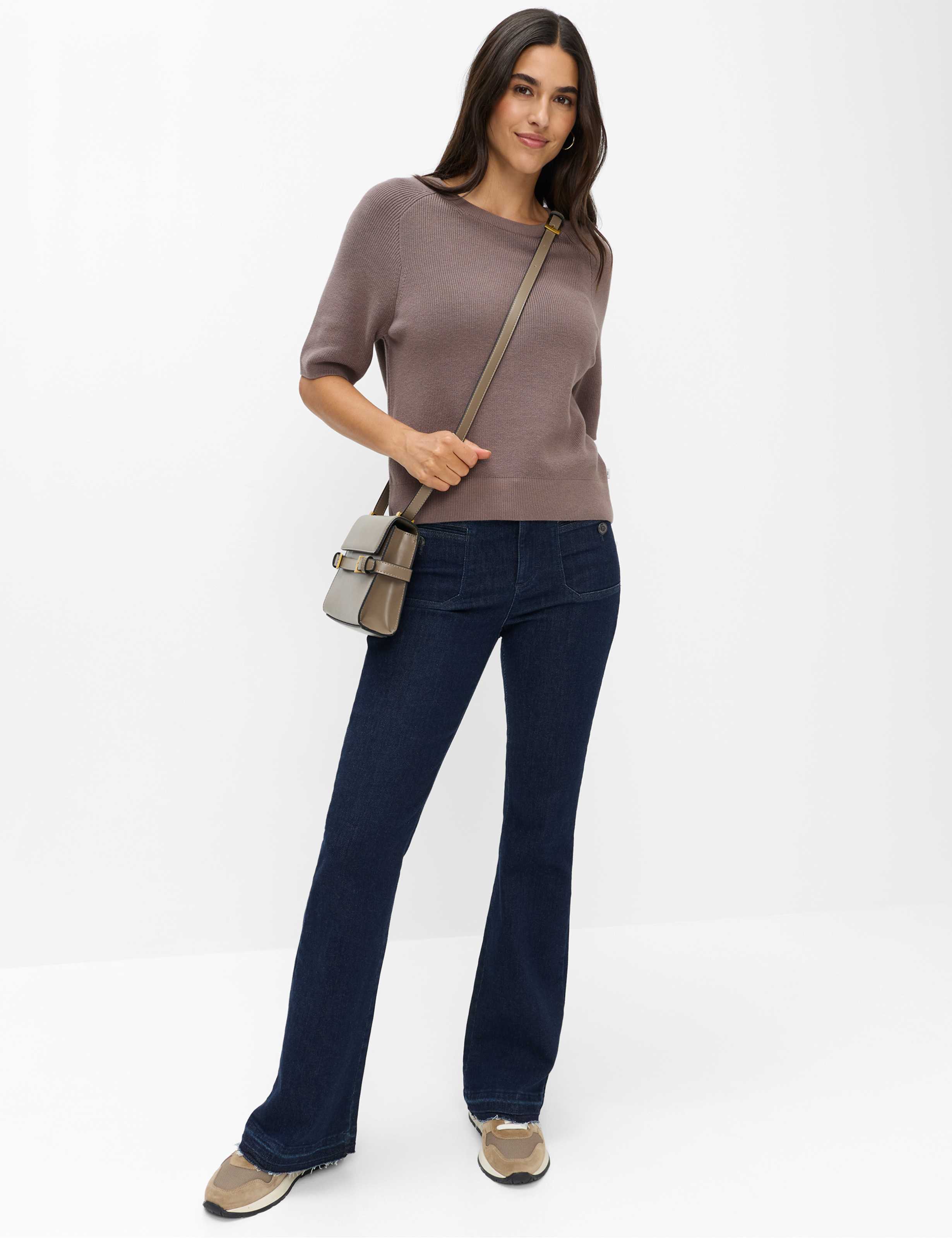 Femme Style ELISA Marron Clair  Tenue du mannequin