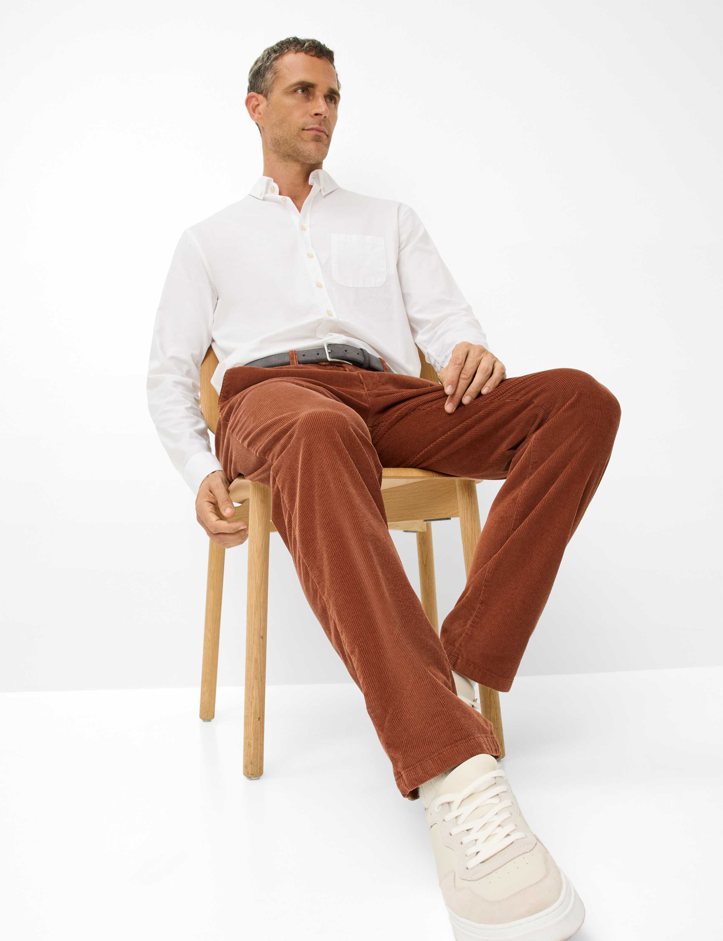 Men Style JIM Brown Regular Fit Detail 1