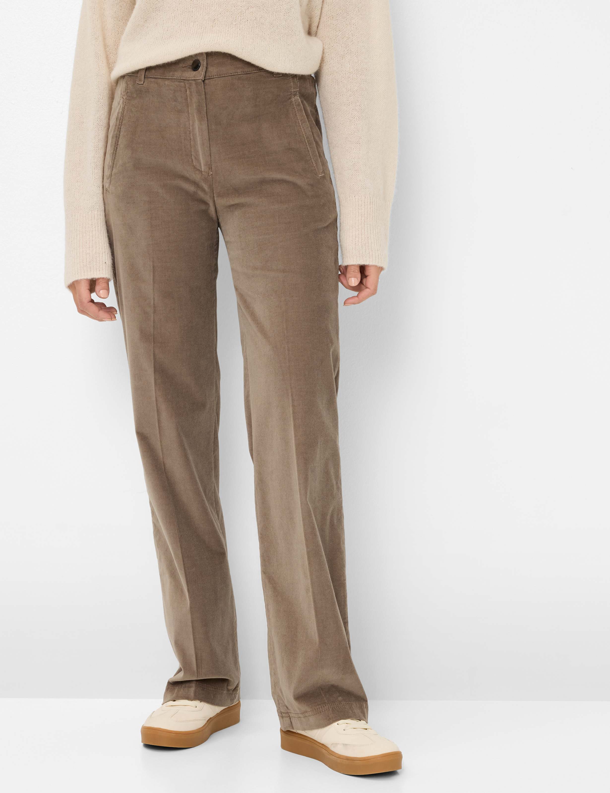 Thumbnail - Raphaela by Brax Damen Cordhose Style PEGGY FLARED TAUPE, braun, Gr. 36