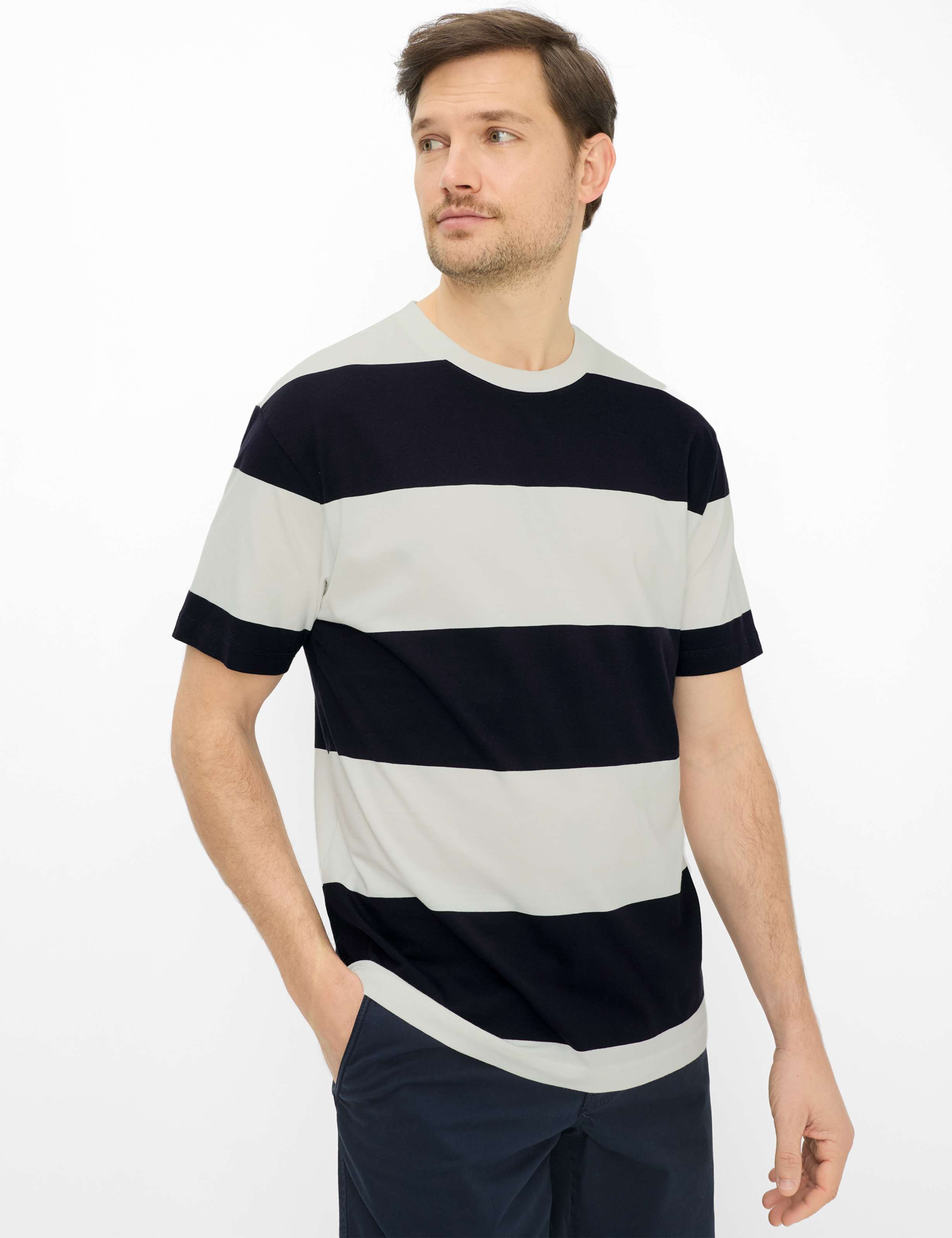 Nuancer af blå, Mænd, Style TRAVIS, MODEL_FRONT_ISHOP