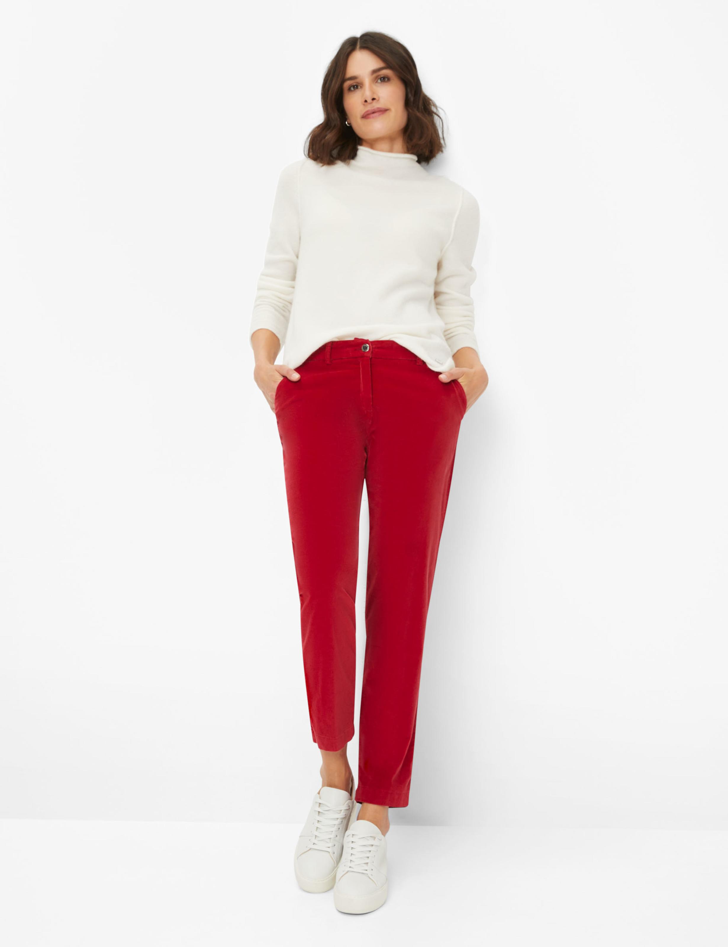 Damen Style MARON S Rot Regular Fit Model Outfit