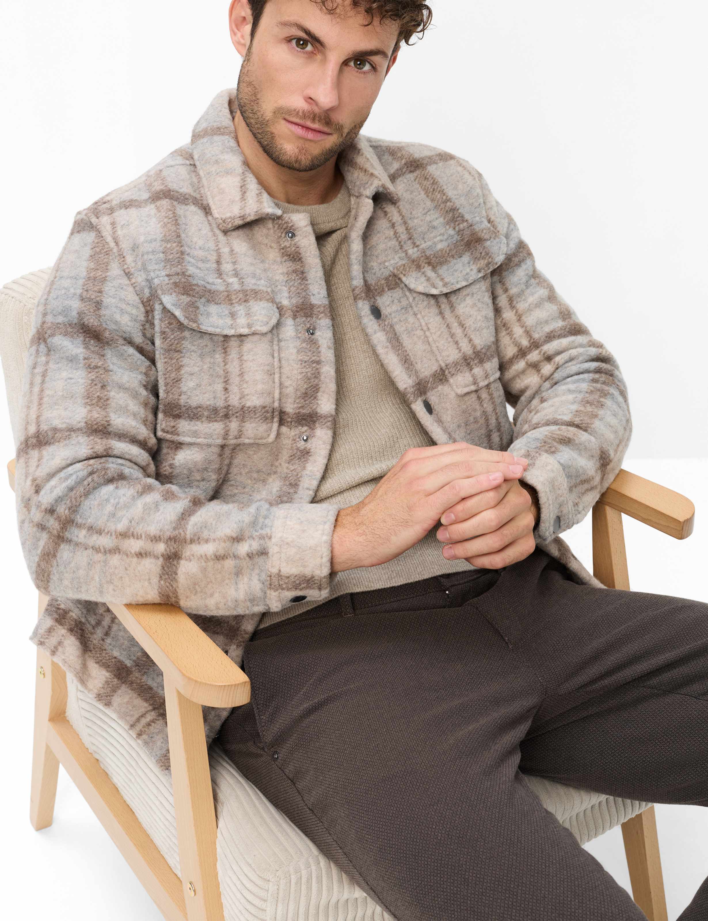 Men Style FABIO Dark Brown Modern Fit Detail 1