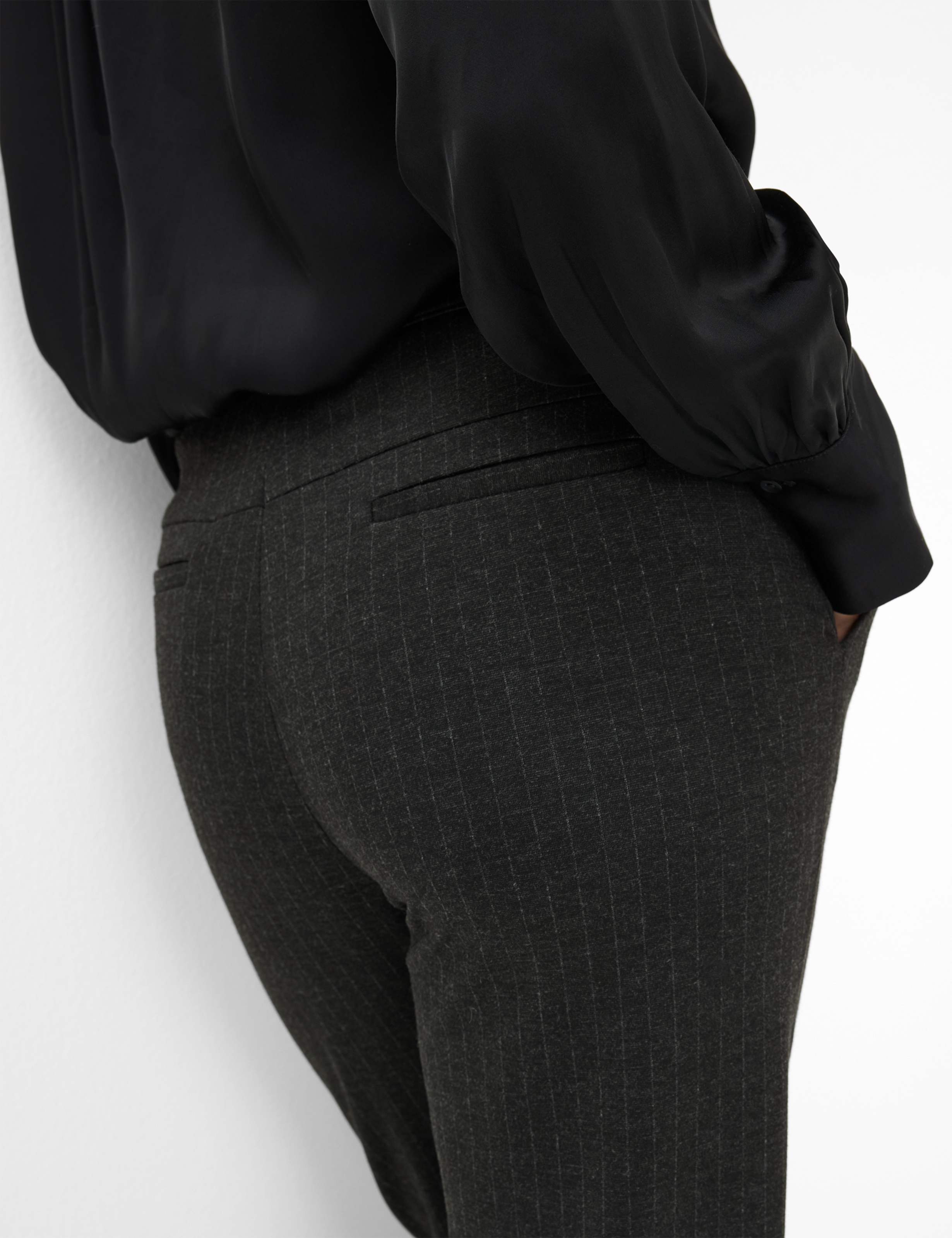 Damen Style LILLYTH FLARED Dunkelgrau - Anthrazit Super Slim Fit Detail 2