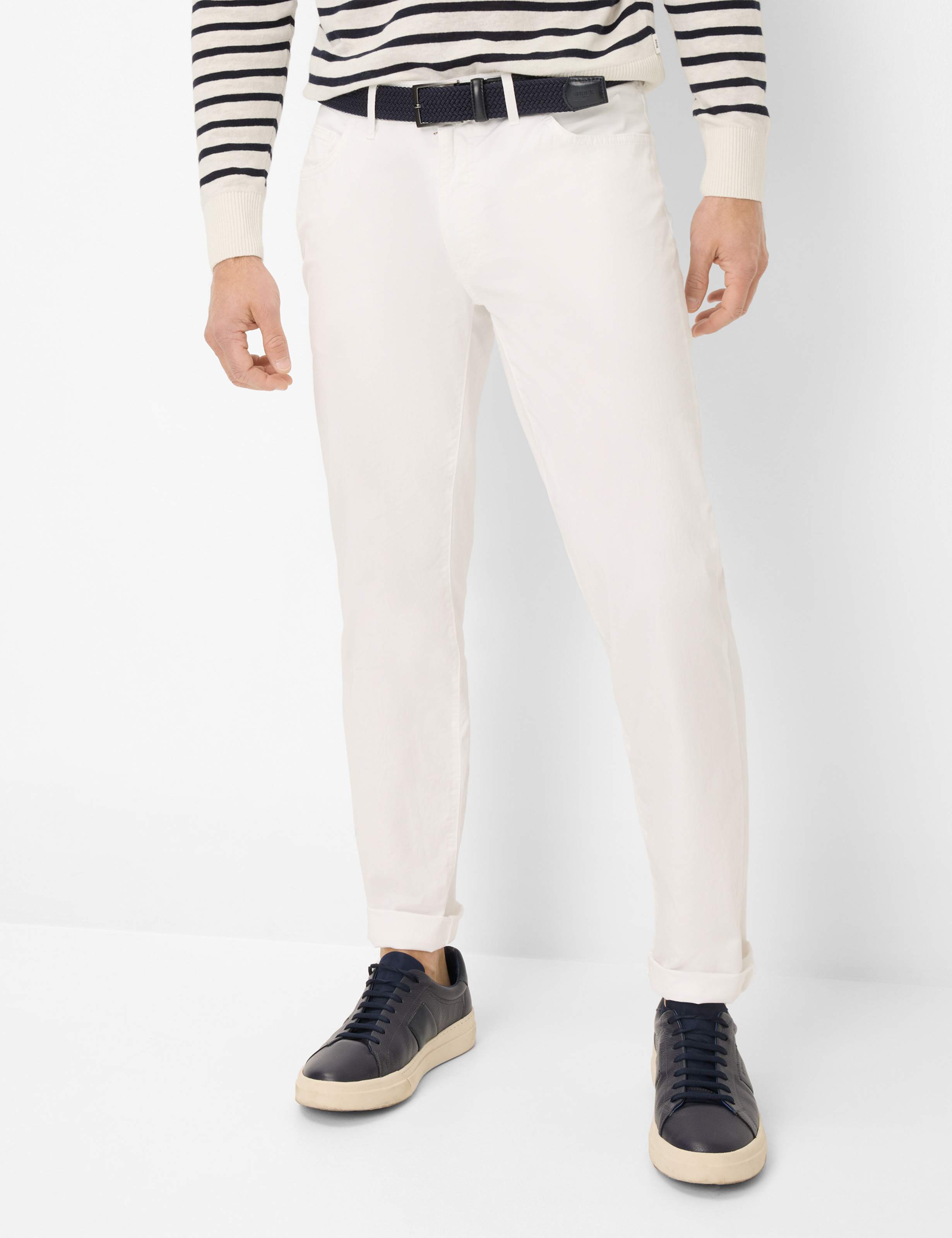 Herren Style CADIZ Weiß Straight Fit Model Front