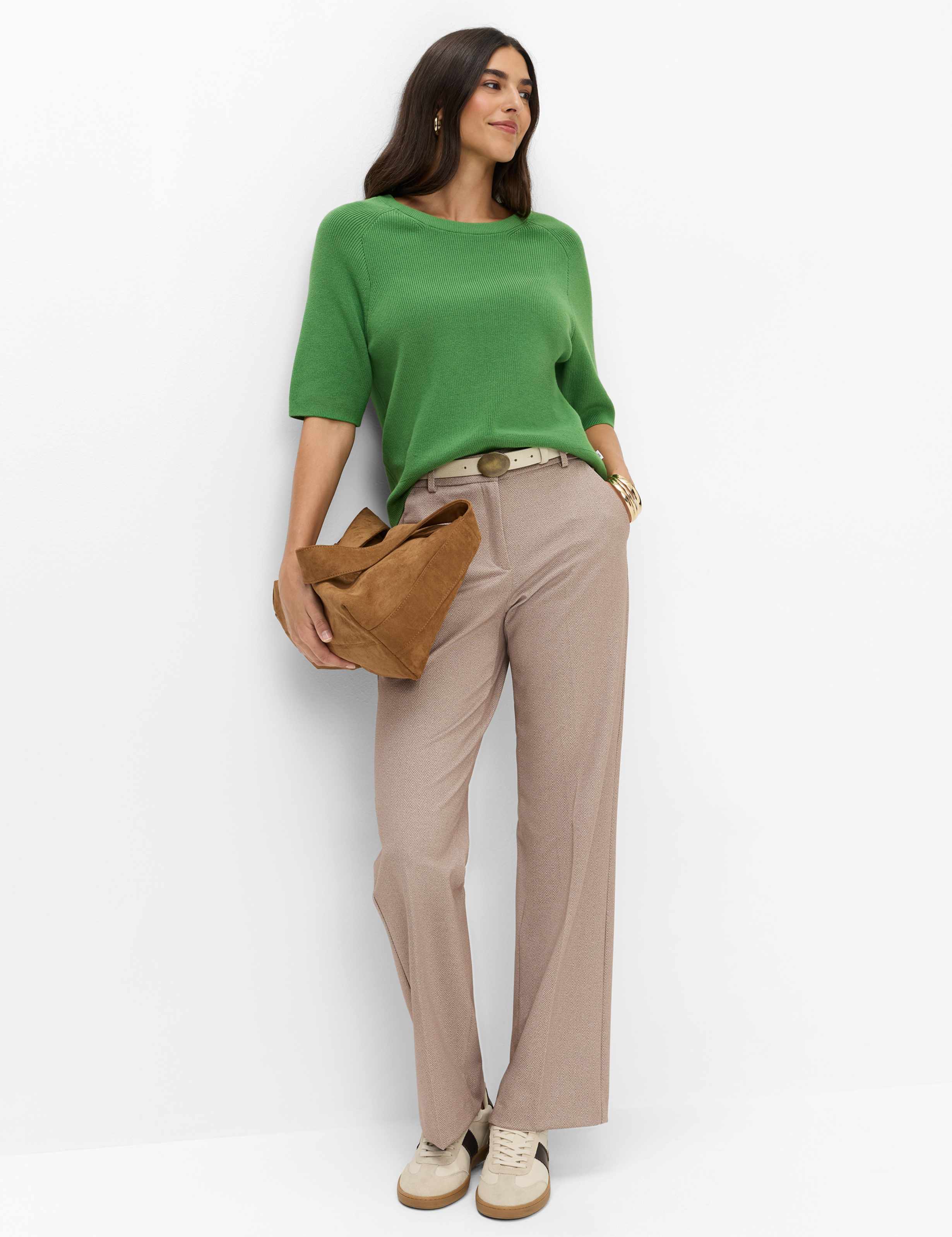 Femme Style MAINE Beige Wide Leg Tenue du mannequin
