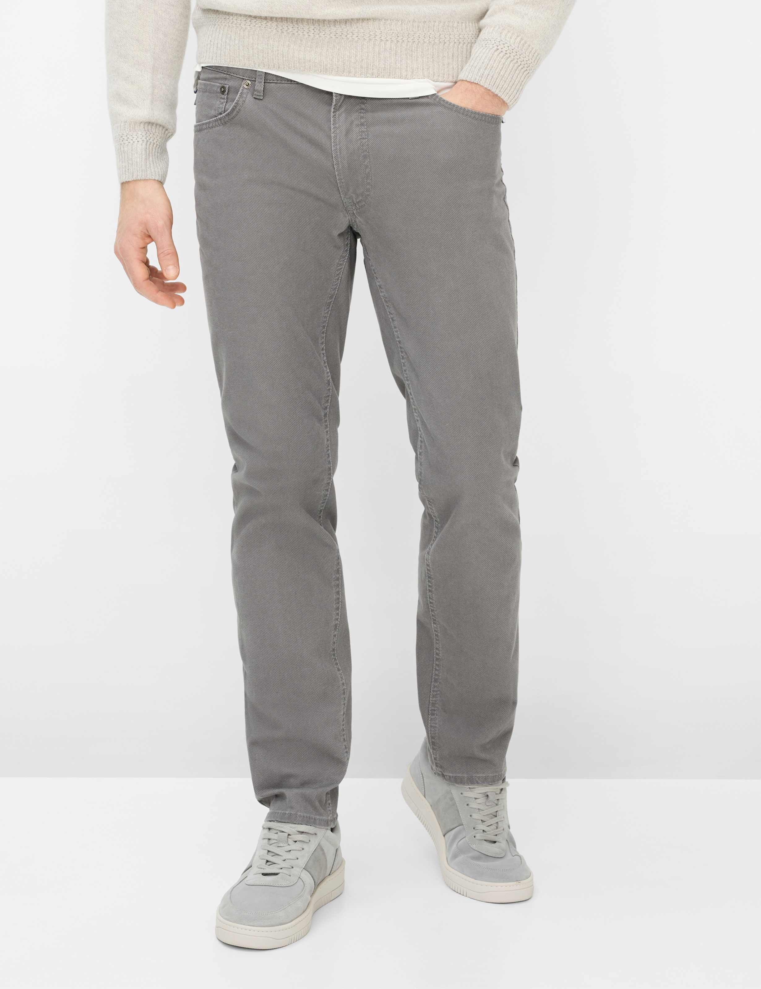 Shades of grey, Men, Style CHUCK, MODEL_FRONT_ISHOP