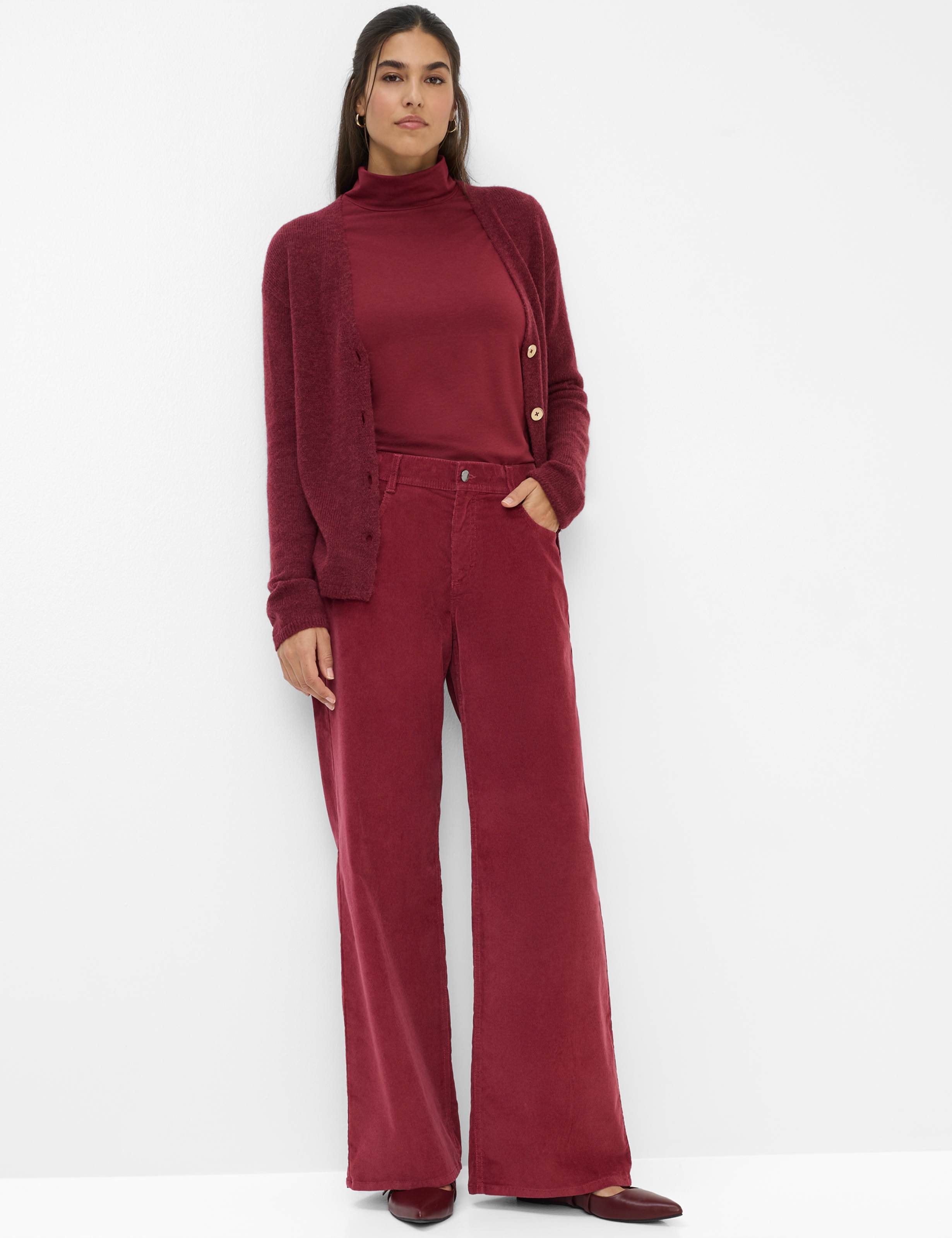 Damen Style MORGAN Dunkelrot Wide Leg Model Outfit