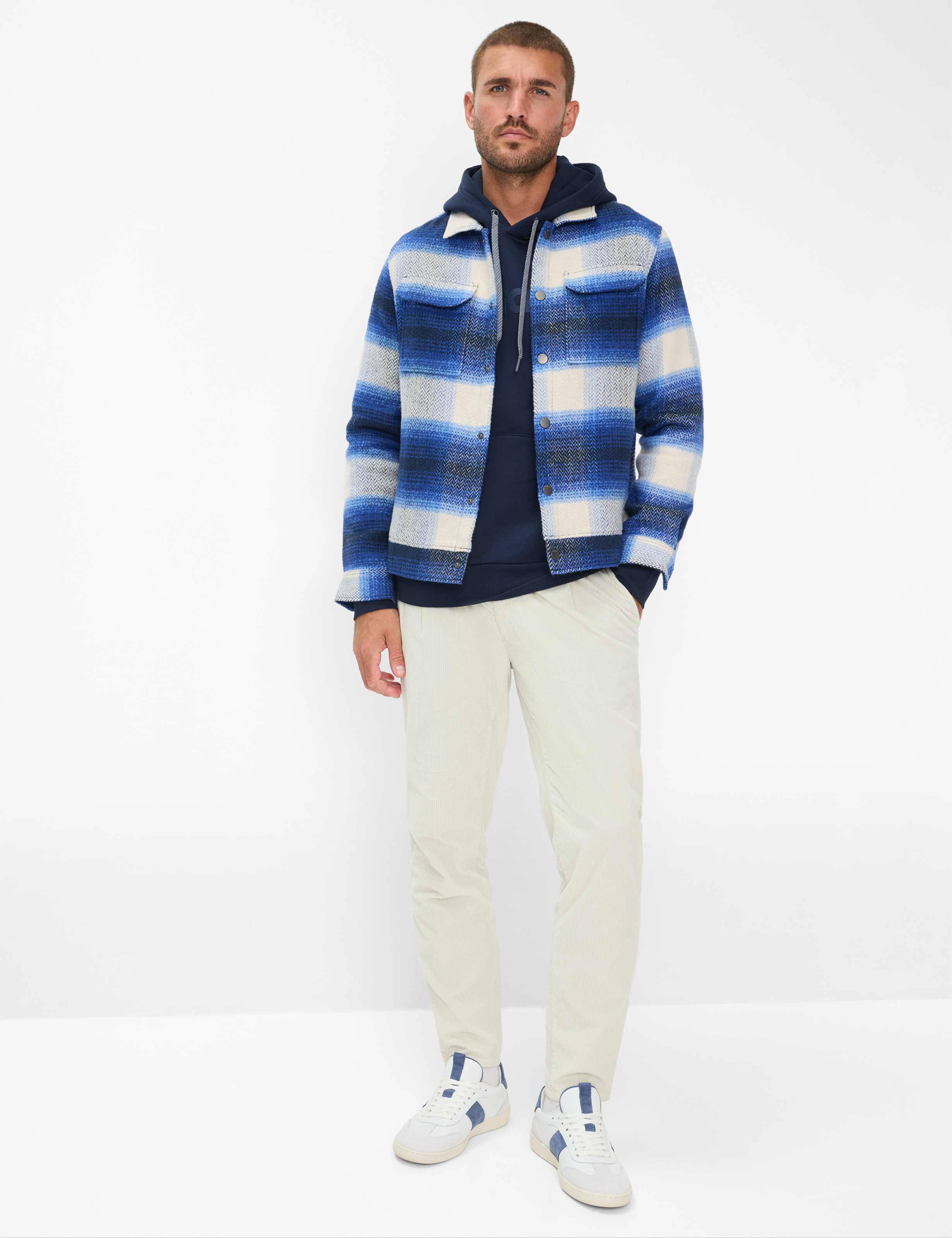 Heren Style SANTIAGO Blauw  Model outfit