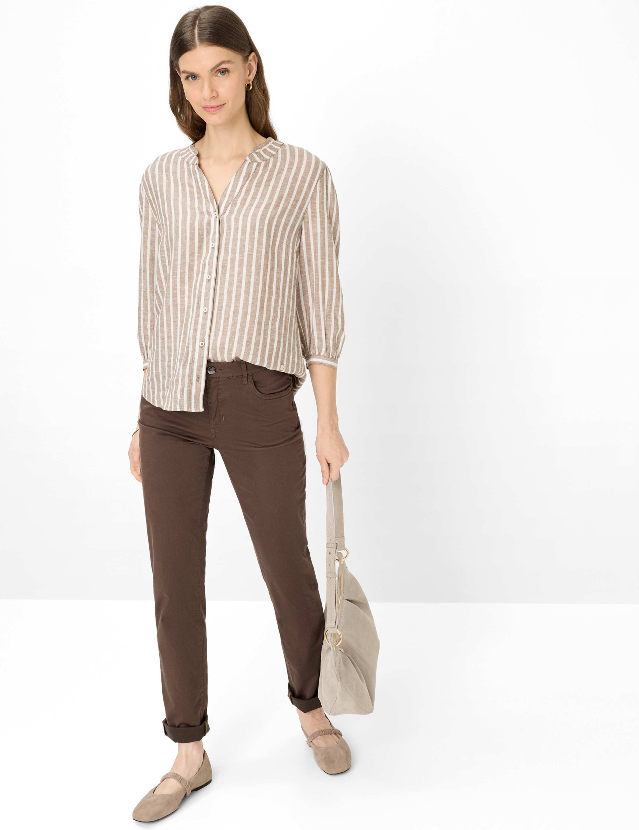 Women Style MARY Dark Brown Regular Fit Model Outfit