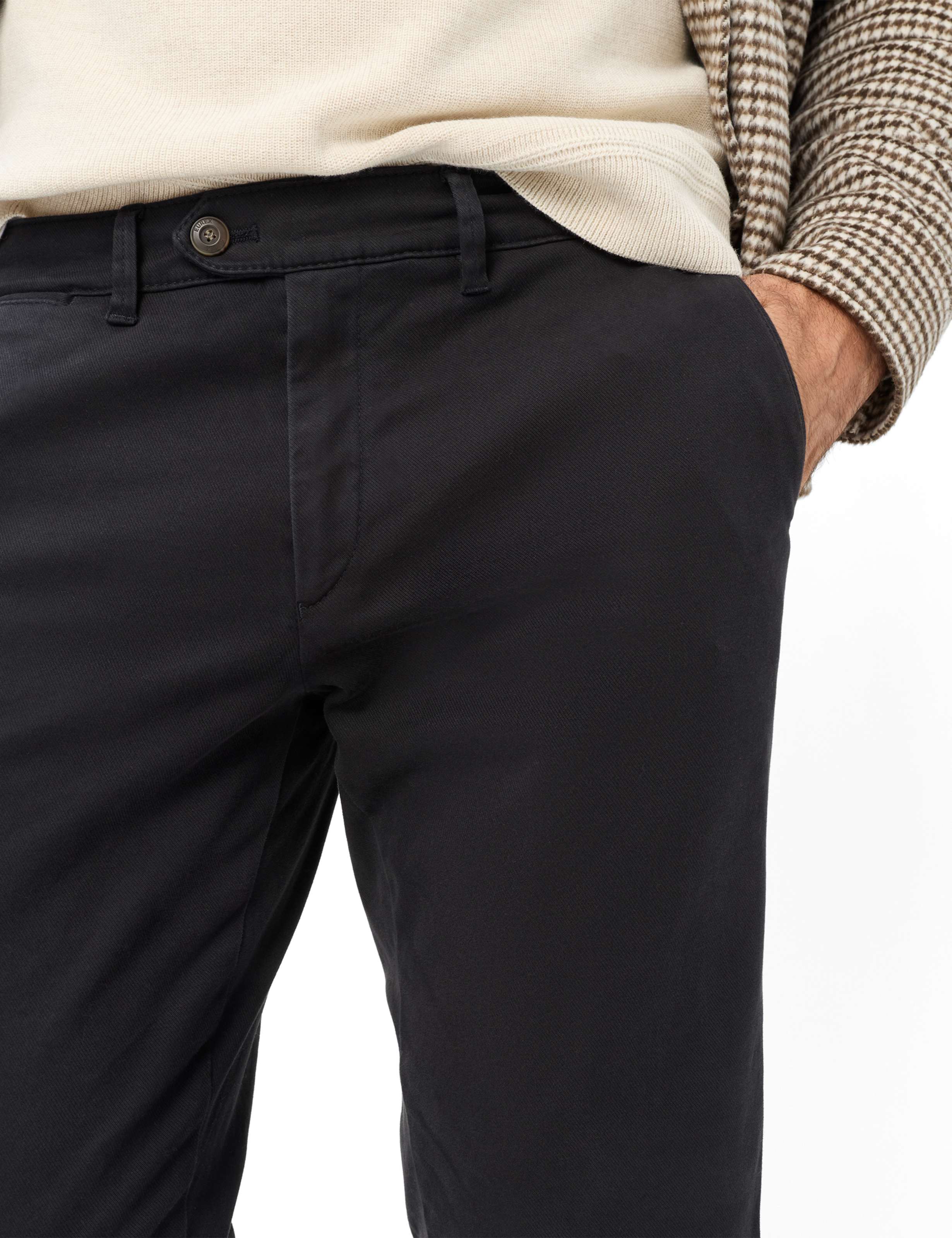 Homme Style JOHN Noir Modern Regular Fit Détail 1