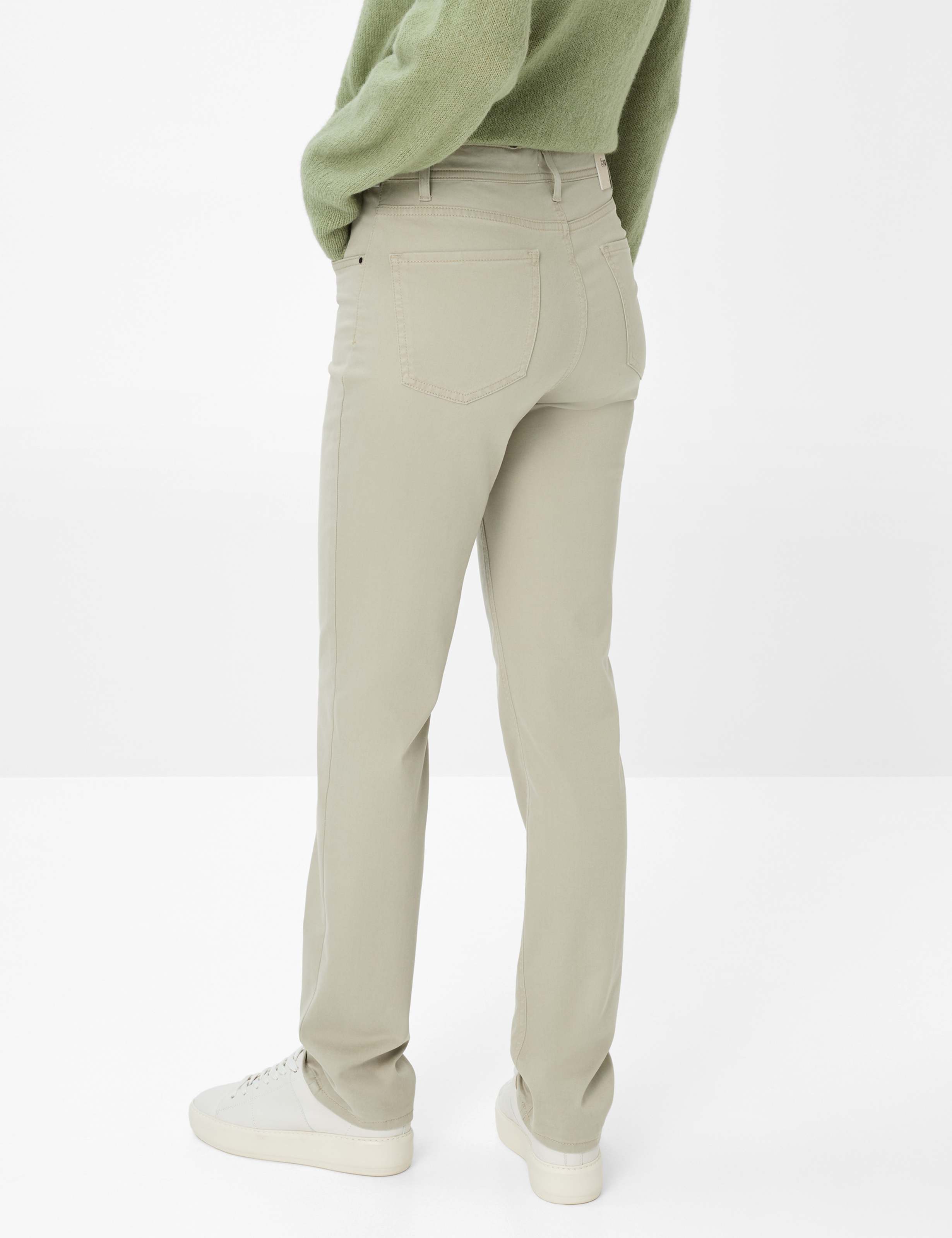Femme Style CAROLA Vert Clair Feminine Fit Dos mannequin