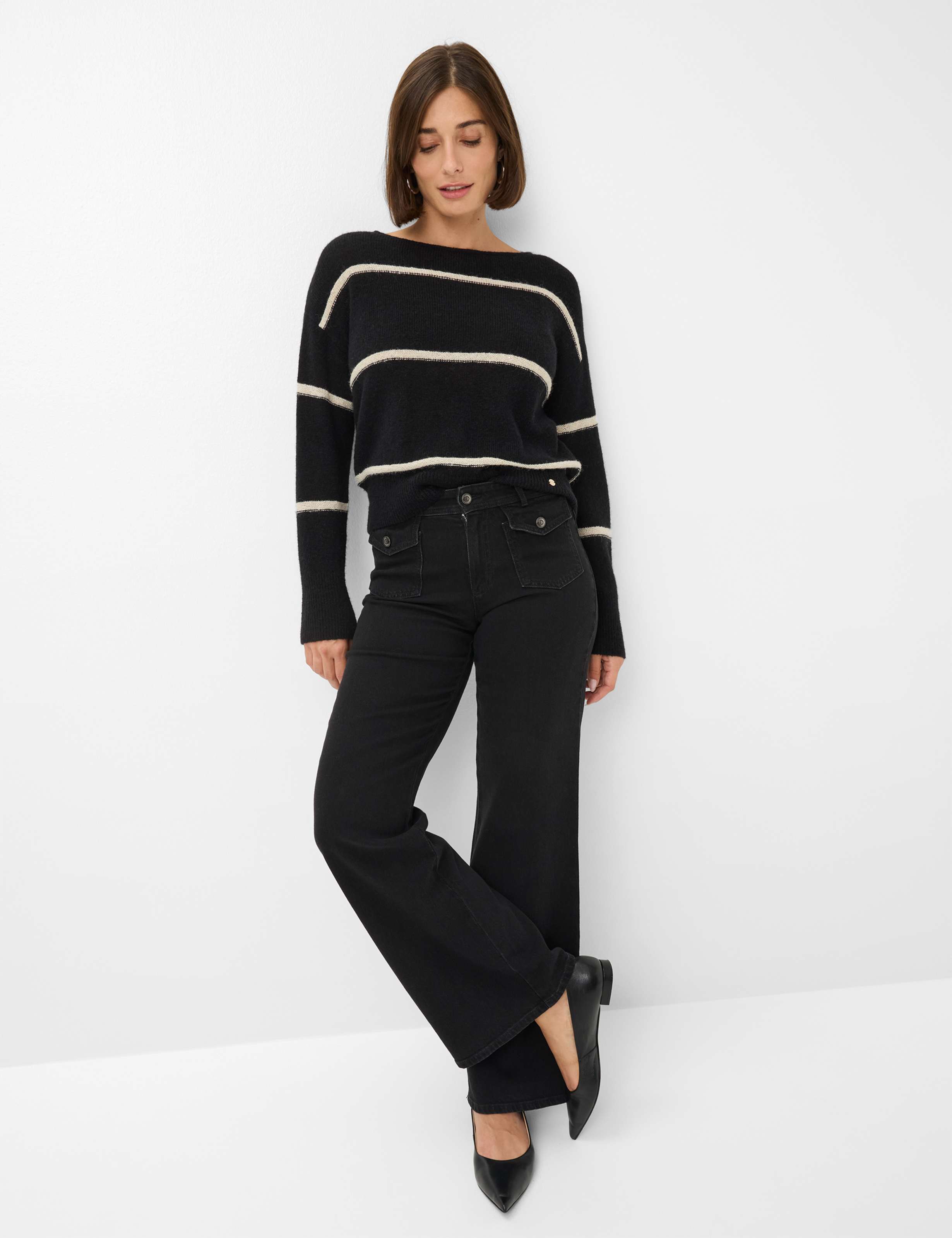 Damen Style MAINE Denim Schwarz Wide Leg Model Outfit