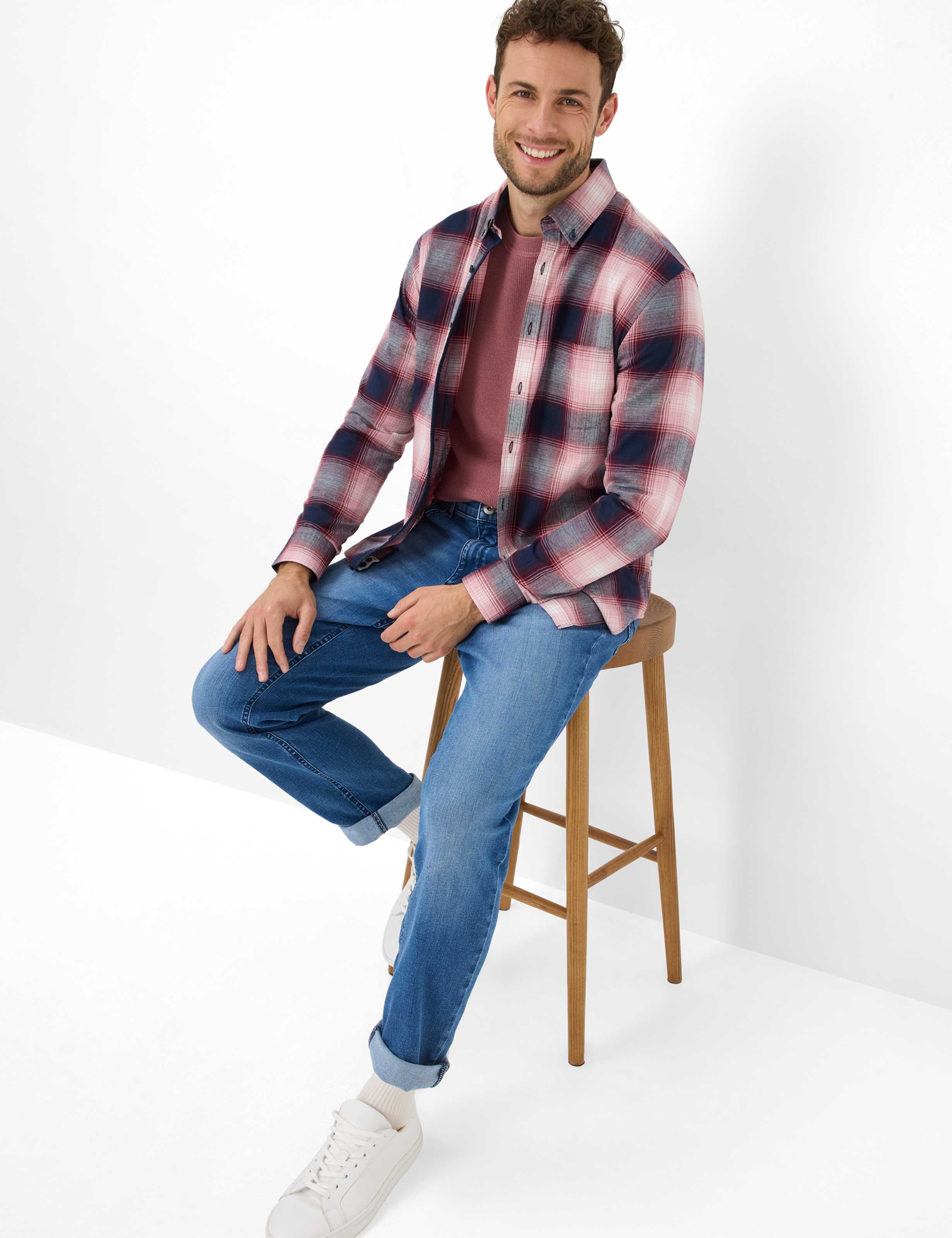 Men Style COOPER Denim Blue Regular Fit Detail 1