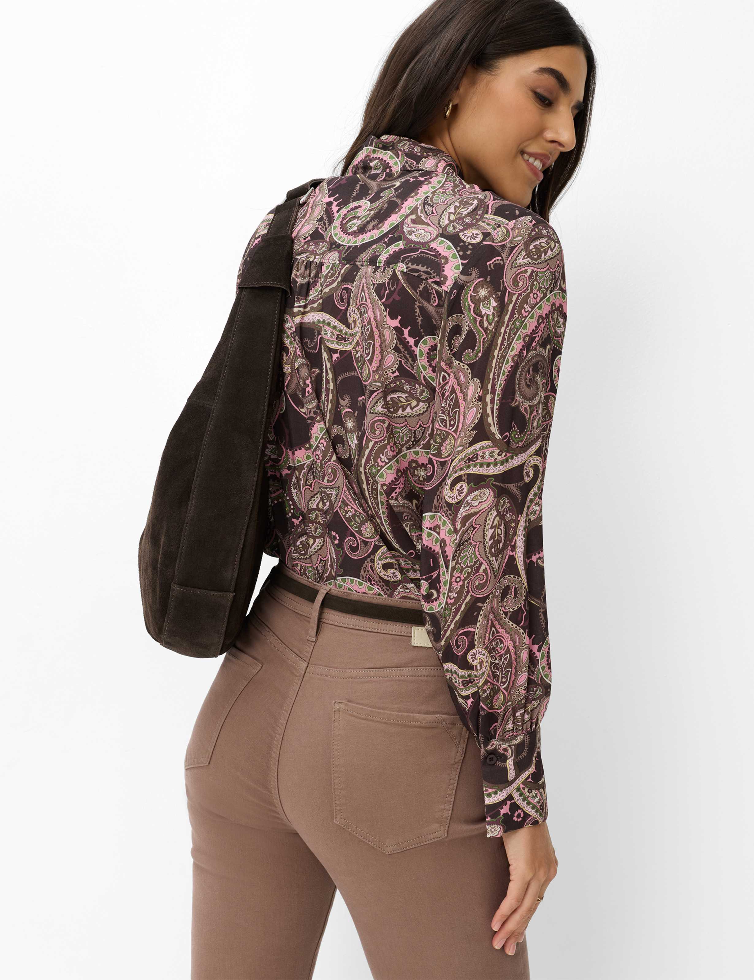 Femme Style CAROLA Denim Marron Clair Feminine Fit Détail 1