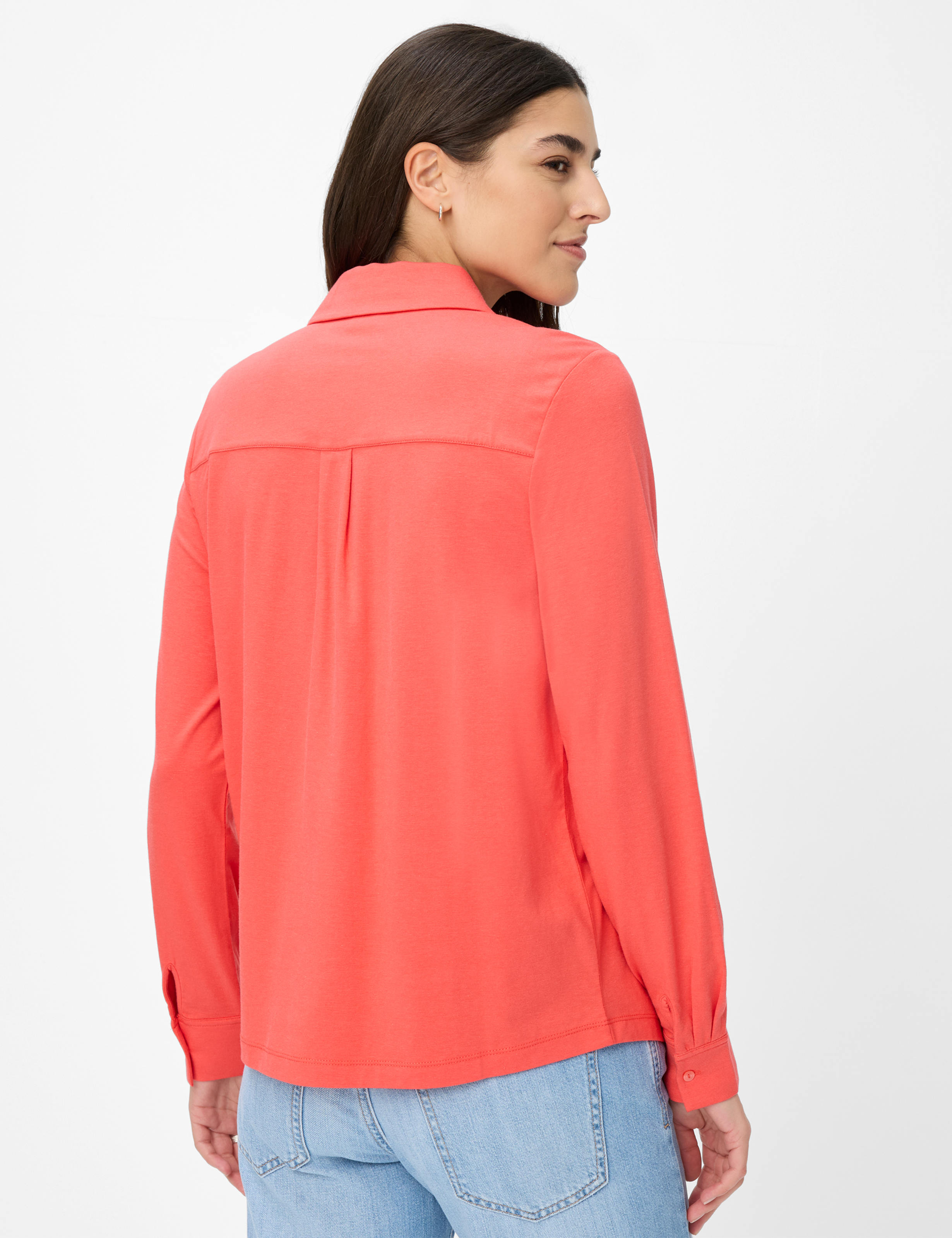 Women Style CELINA Red  Model back