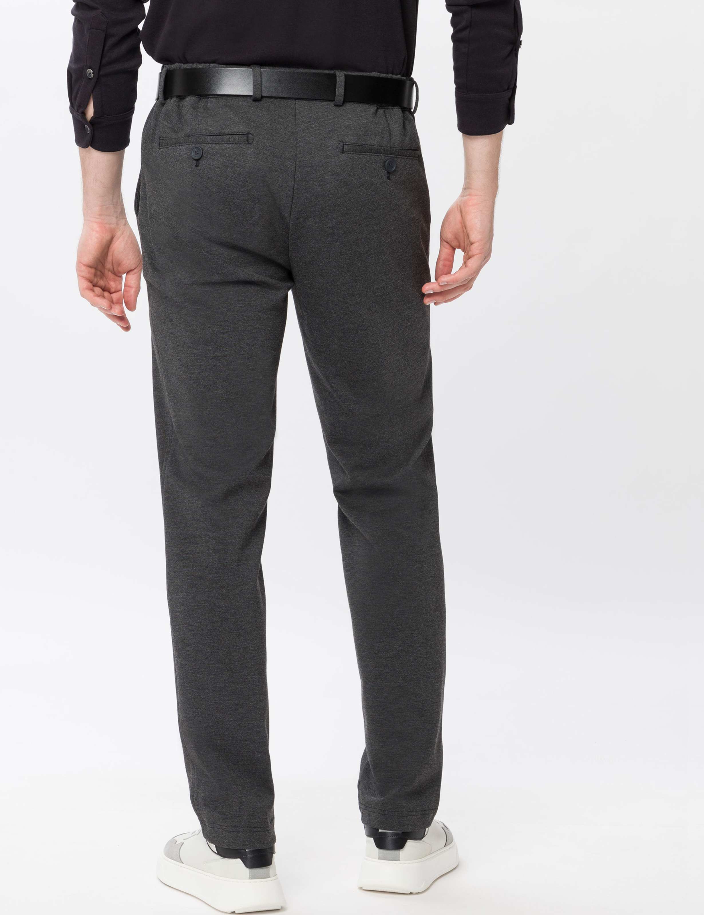 Heren Style THILO Donkergrijs Regular Fit Model outfit