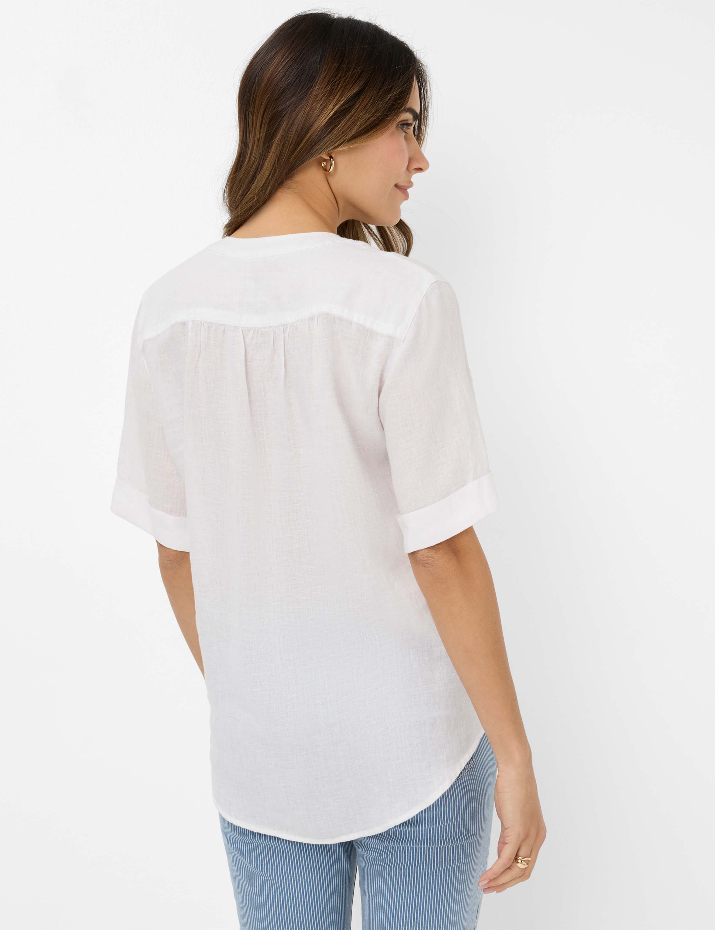 Women Style VERI White  Model back
