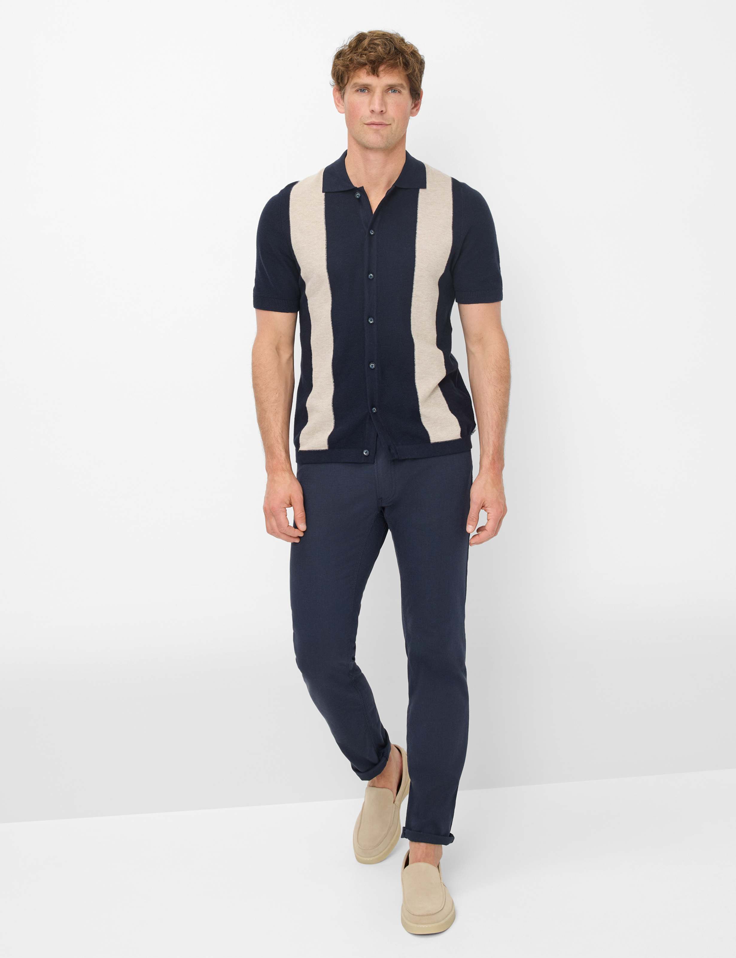 Heren Style CHUCK Donkerblauw Modern Fit Model outfit