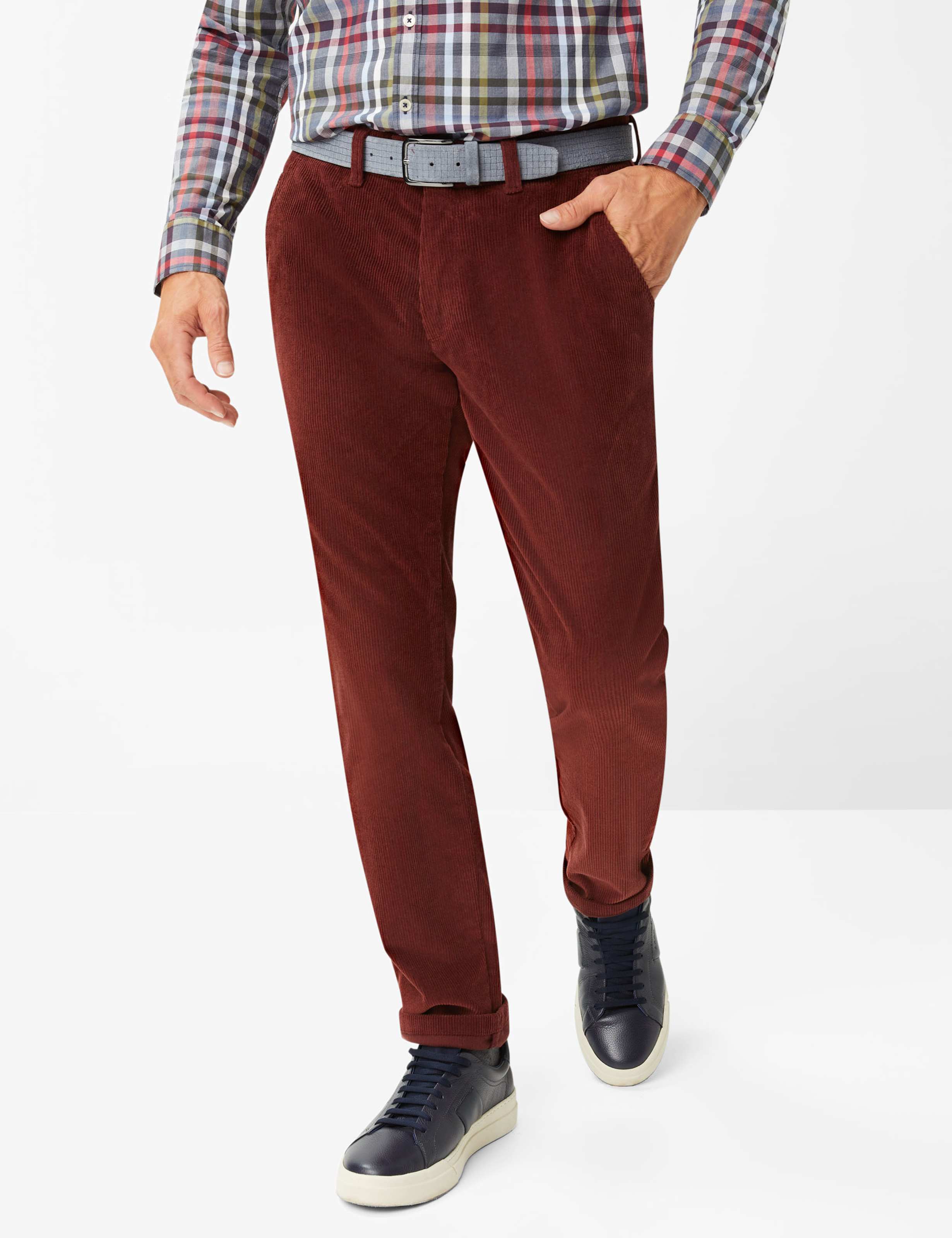 Shades of red, Men, Style JIM, MODEL_FRONT_ISHOP