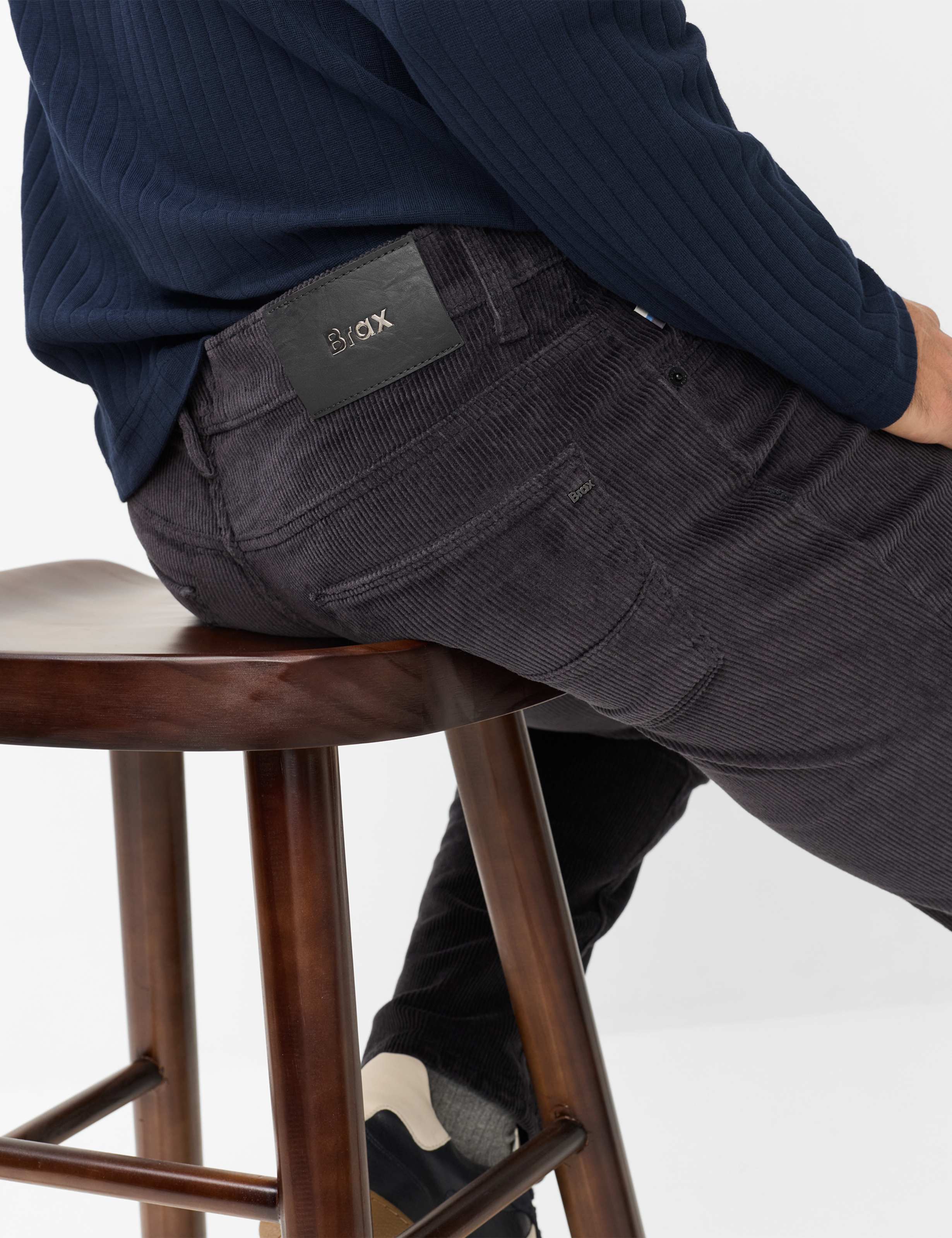 Men Style CADIZ Dark Grey Straight fit Detail 1