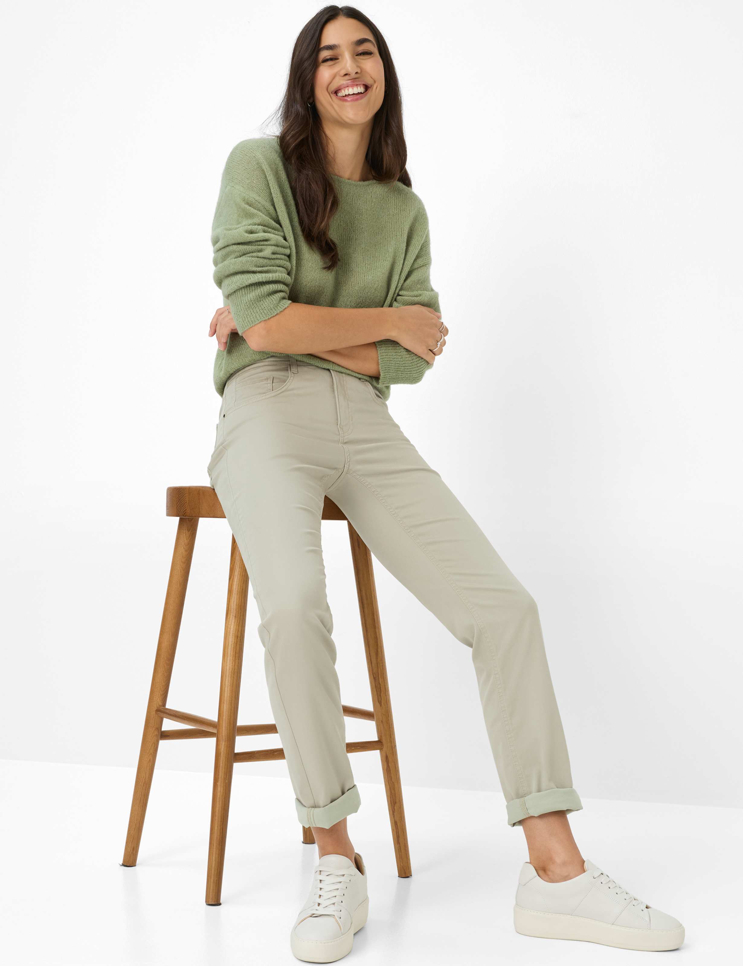 Femme Style CAROLA Vert Clair Feminine Fit Détail 1