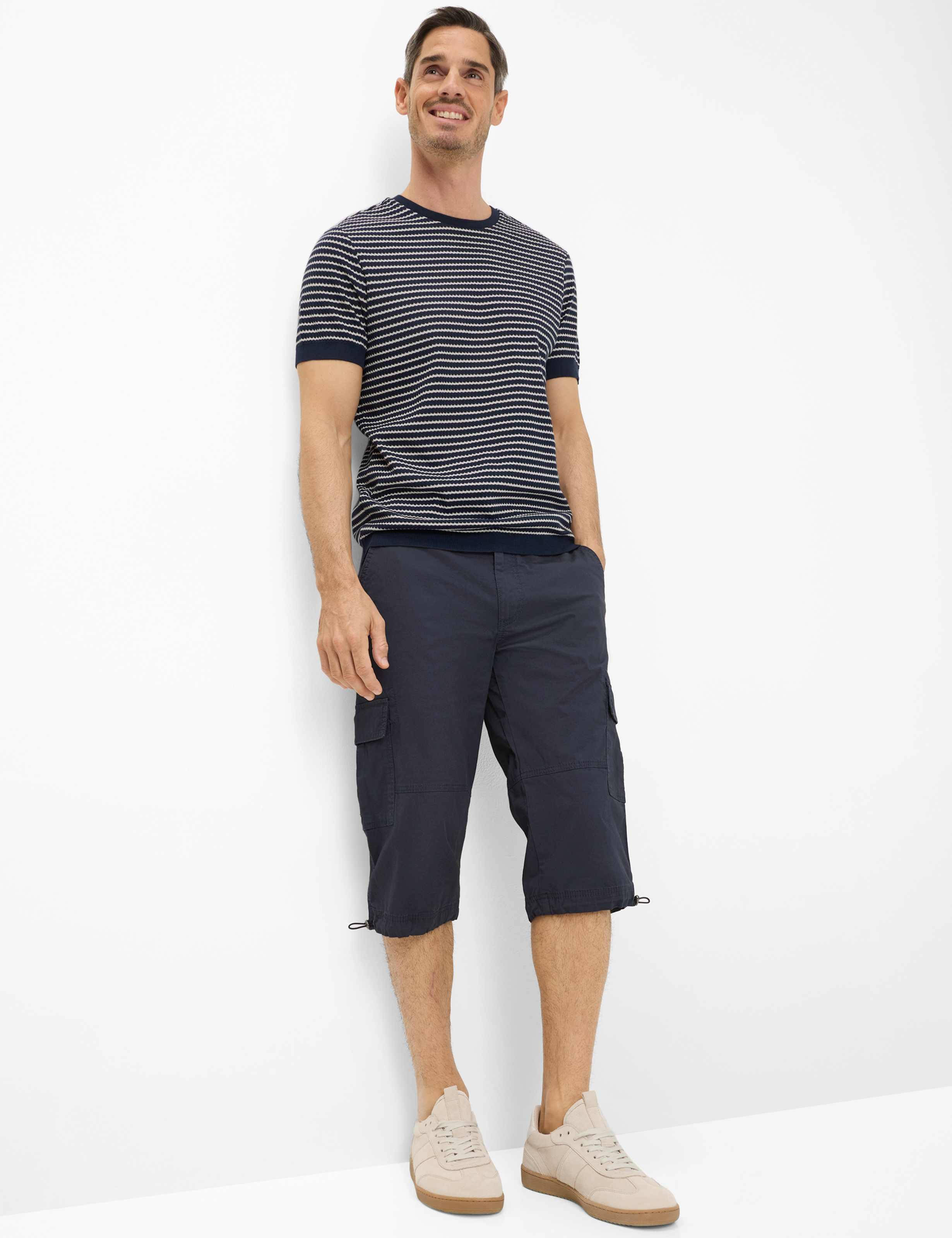 Herren Style BILL Dunkelblau Regular Fit Model Outfit