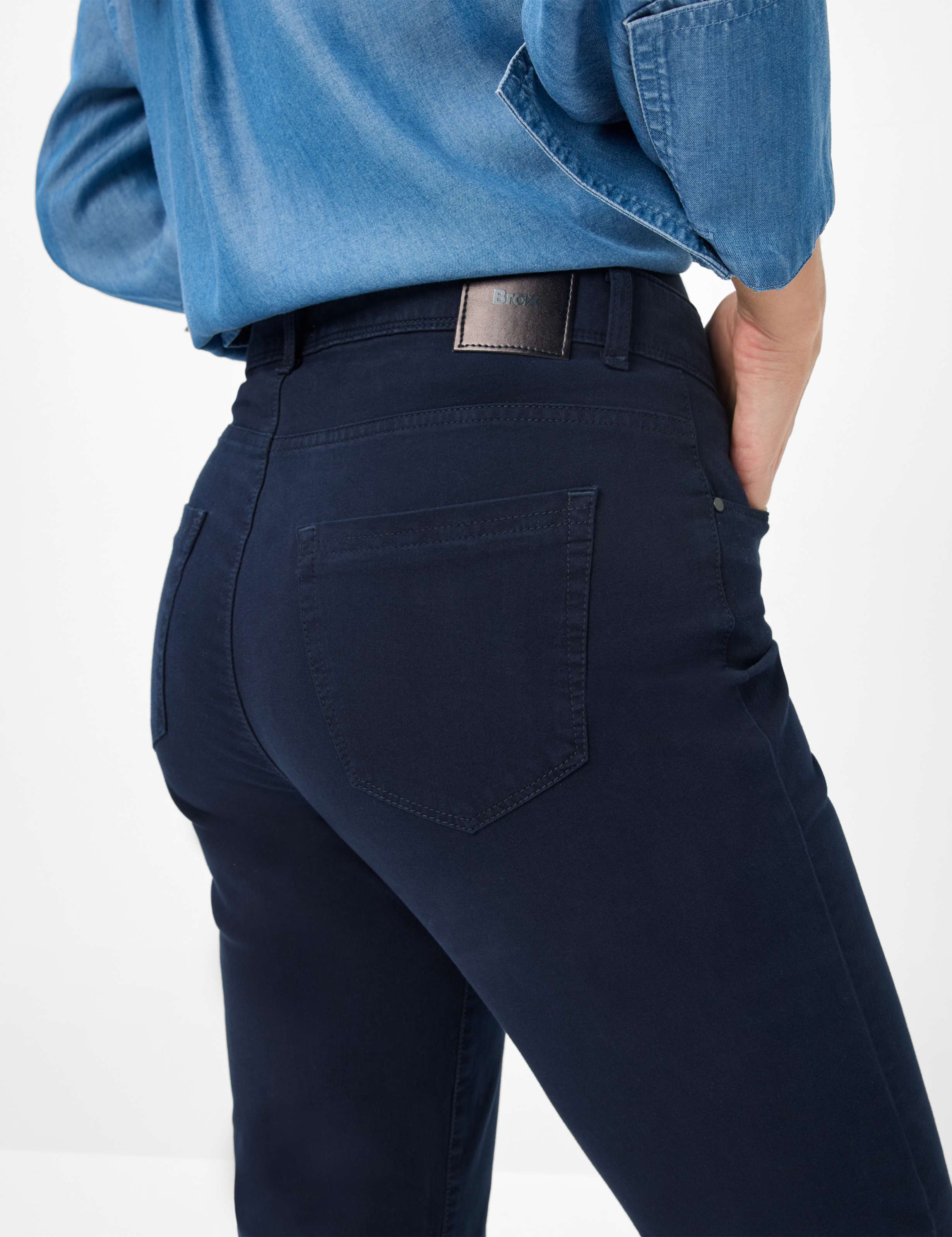 Damen Style SHAKIRA Dunkelblau Slim Fit Detail 2