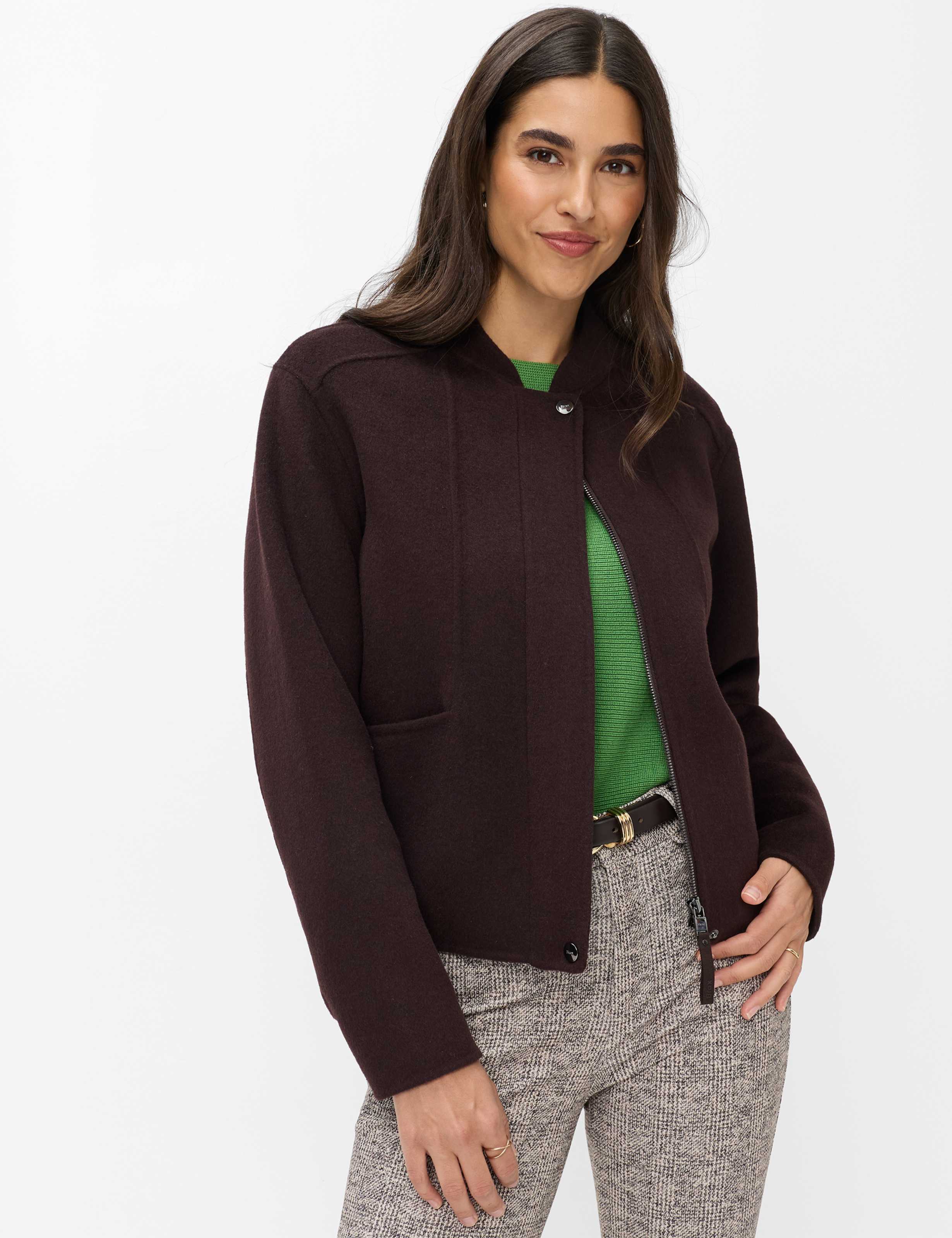 Dames Style HAZEL Donkerbruin  Model voorkant