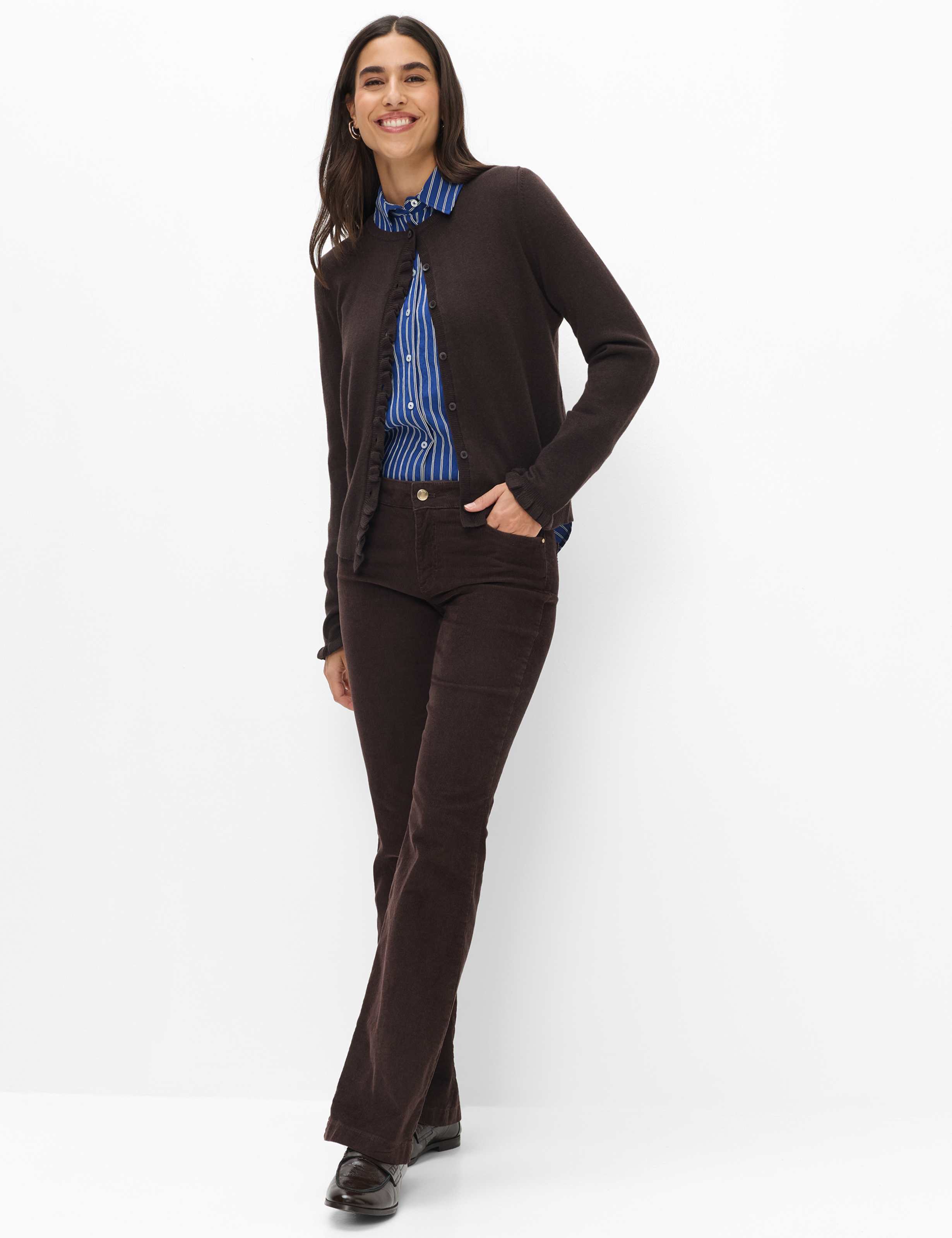 Women Style SHAKIRA Dark Red Slim fit Model Outfit