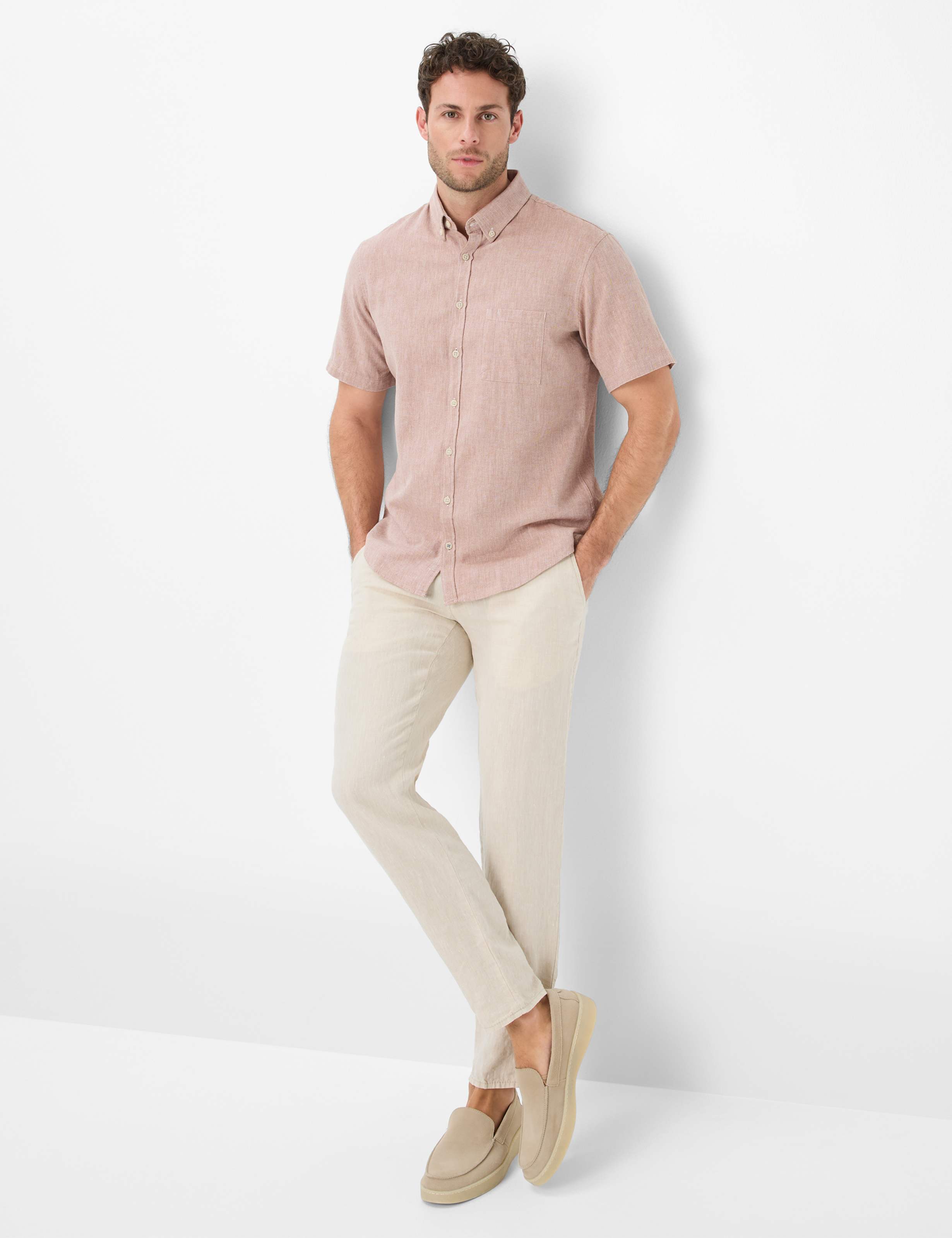 Herren Style DAN Hellbraun  Model Outfit