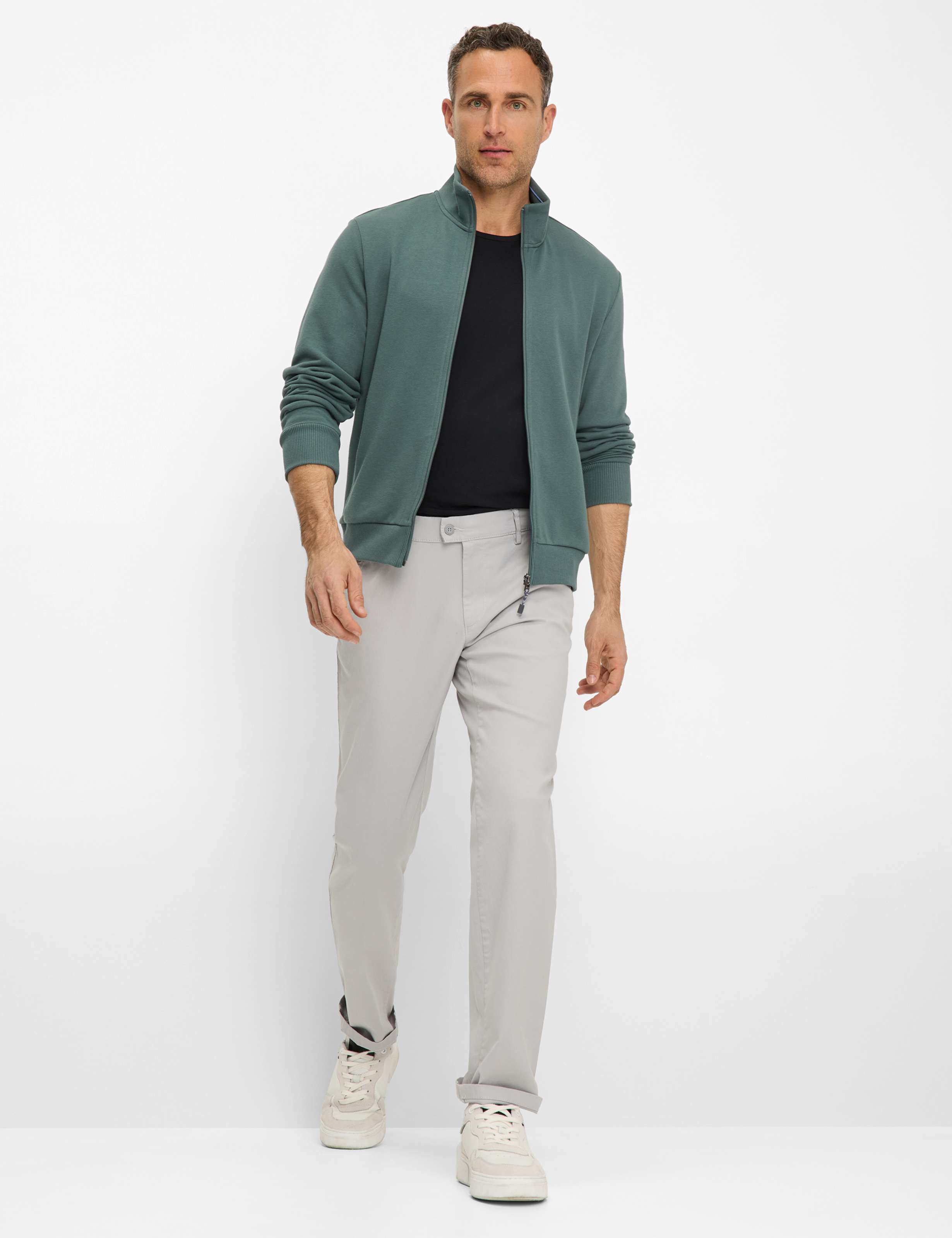 Herren Style THILO Hellgrau Regular Fit Model Outfit