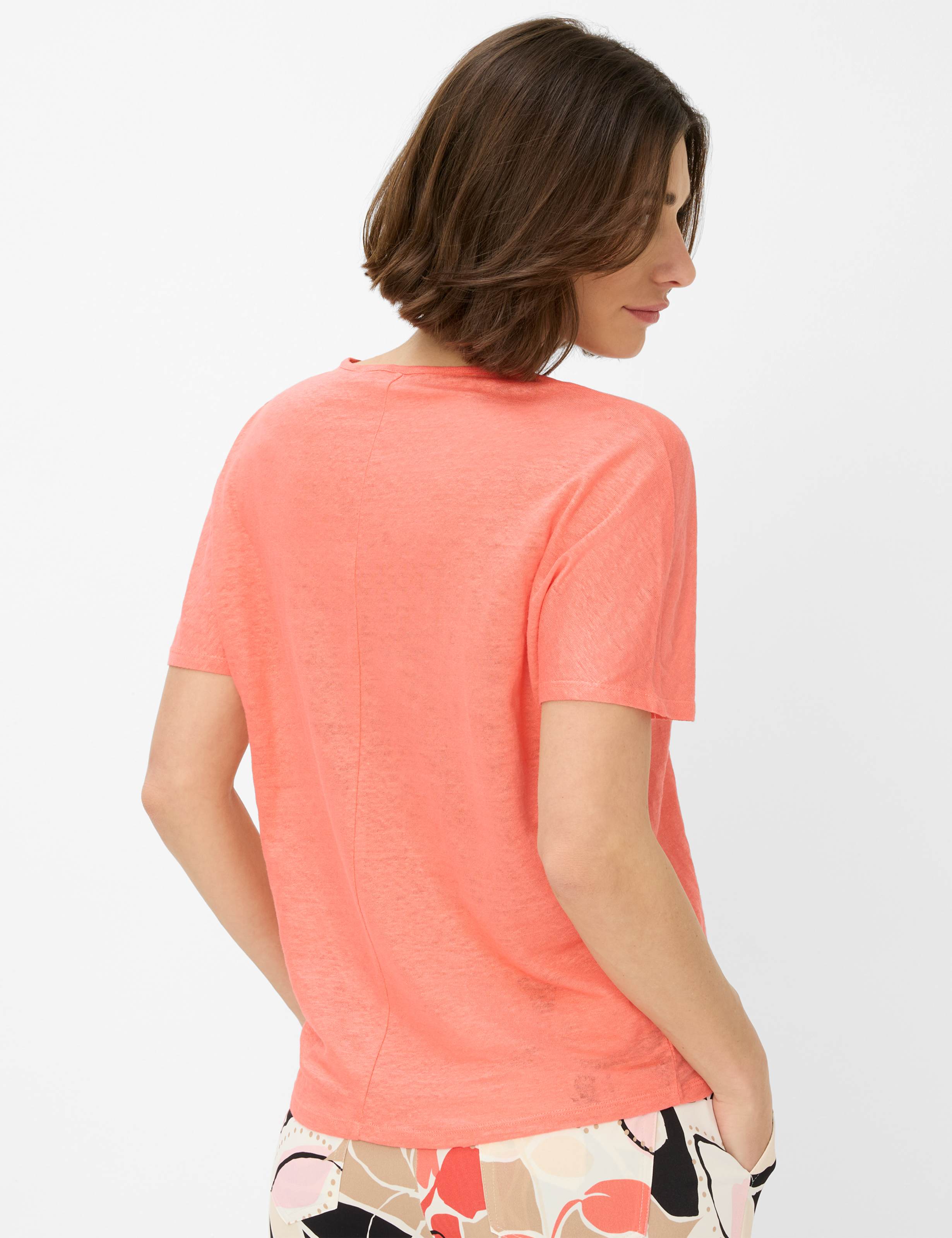 Women Style CAELEN Light Red  Model back