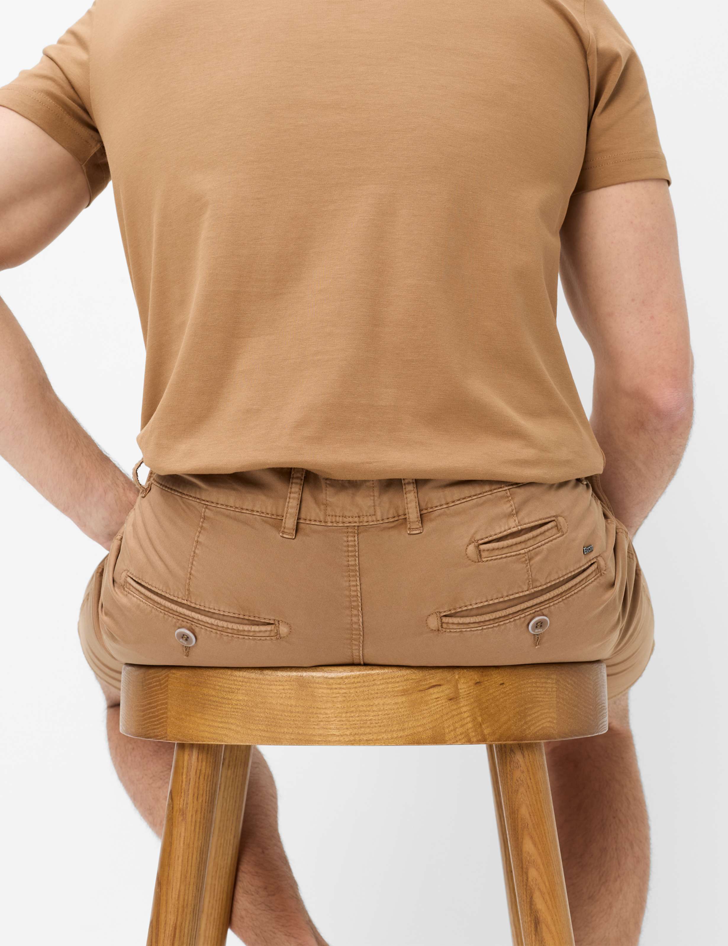 Heren Style BARI Lichtbruin Regular Fit Detail 1