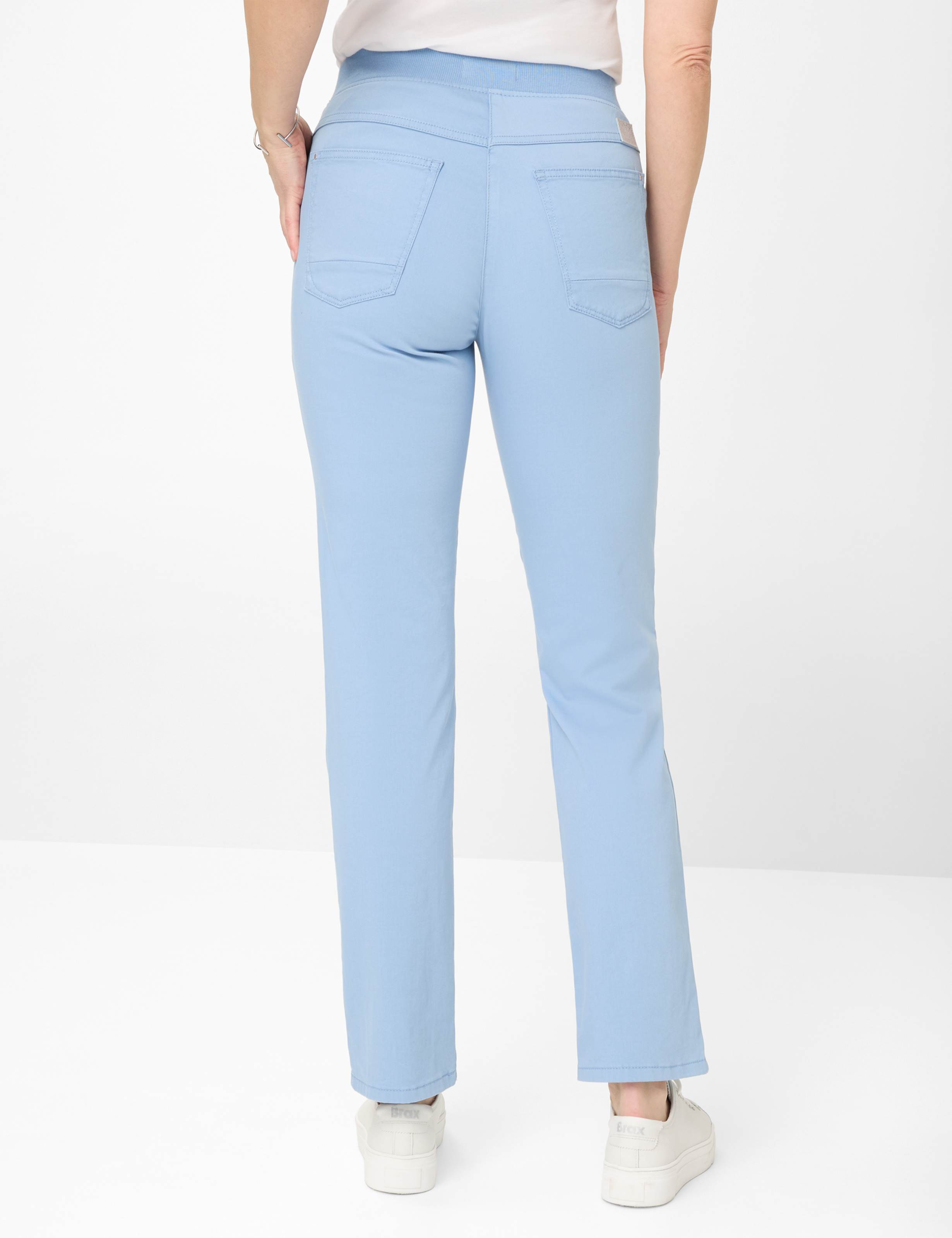 Damen Style PAMINA FUN Hellblau Slim Fit Model Rueck
