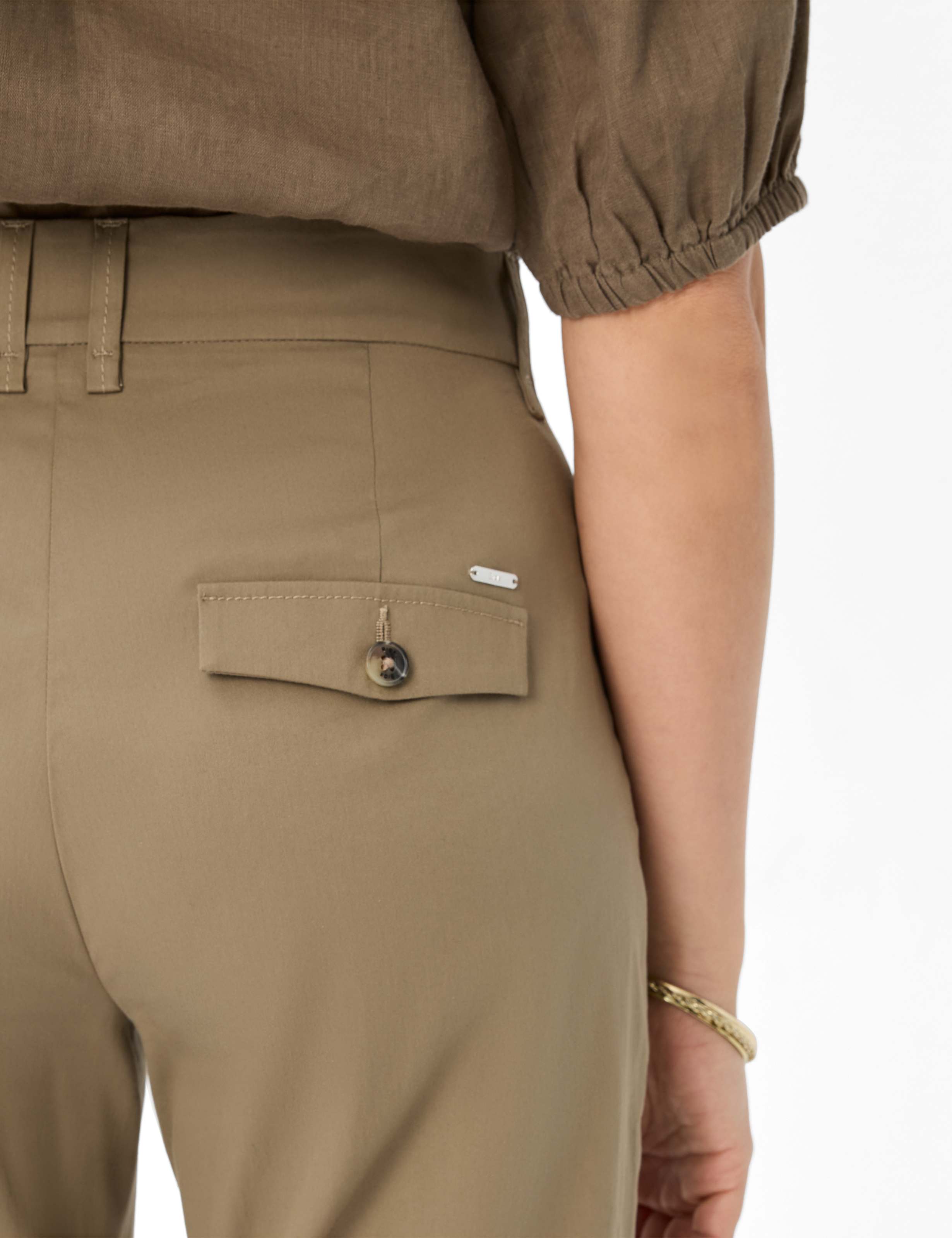 Femme Style MARA S Vert - Olive Regular Fit Détail 2