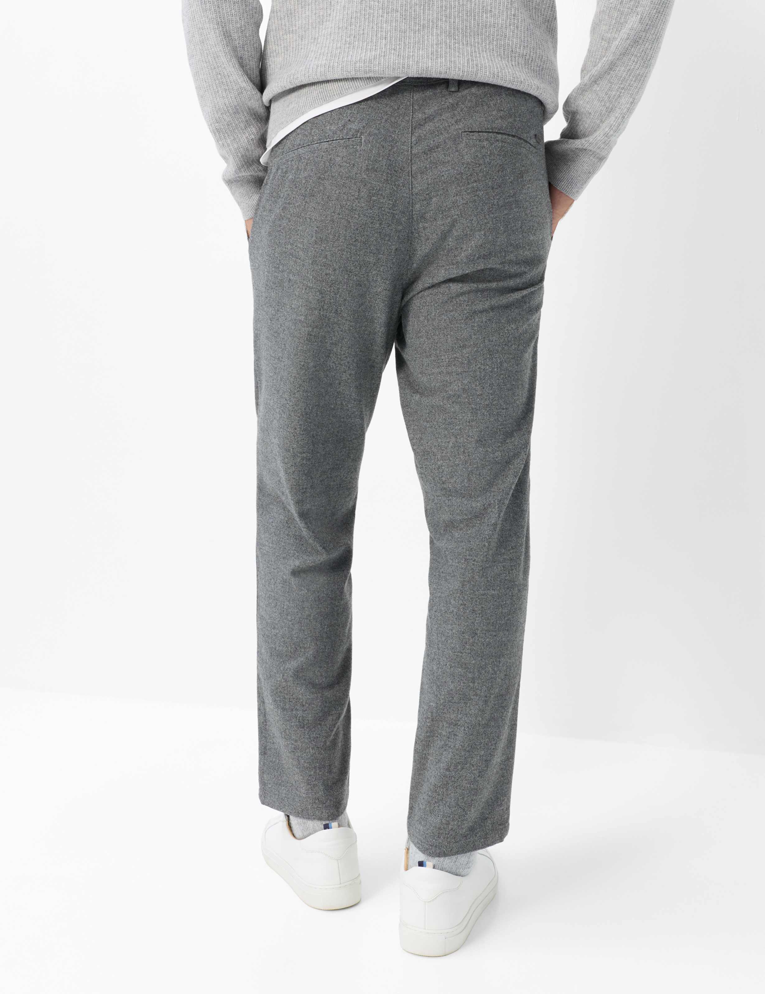 Herren Style PERCY Hellgrau Relaxed Fit Model Rueck