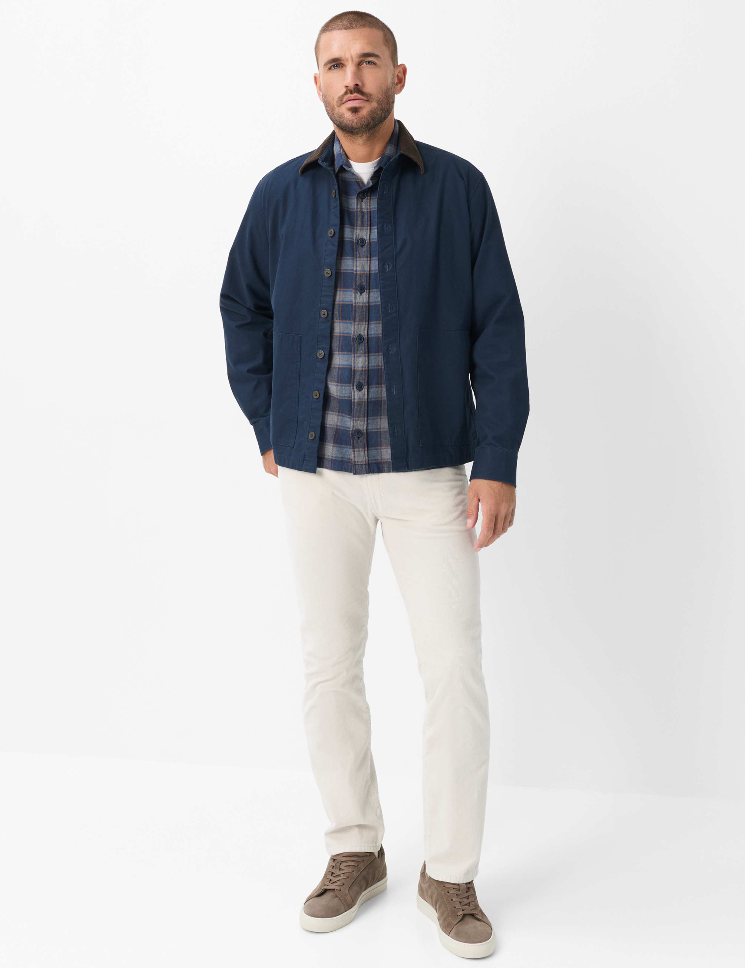 Men Style CLINT Light Beige Relaxed Fit Model Outfit