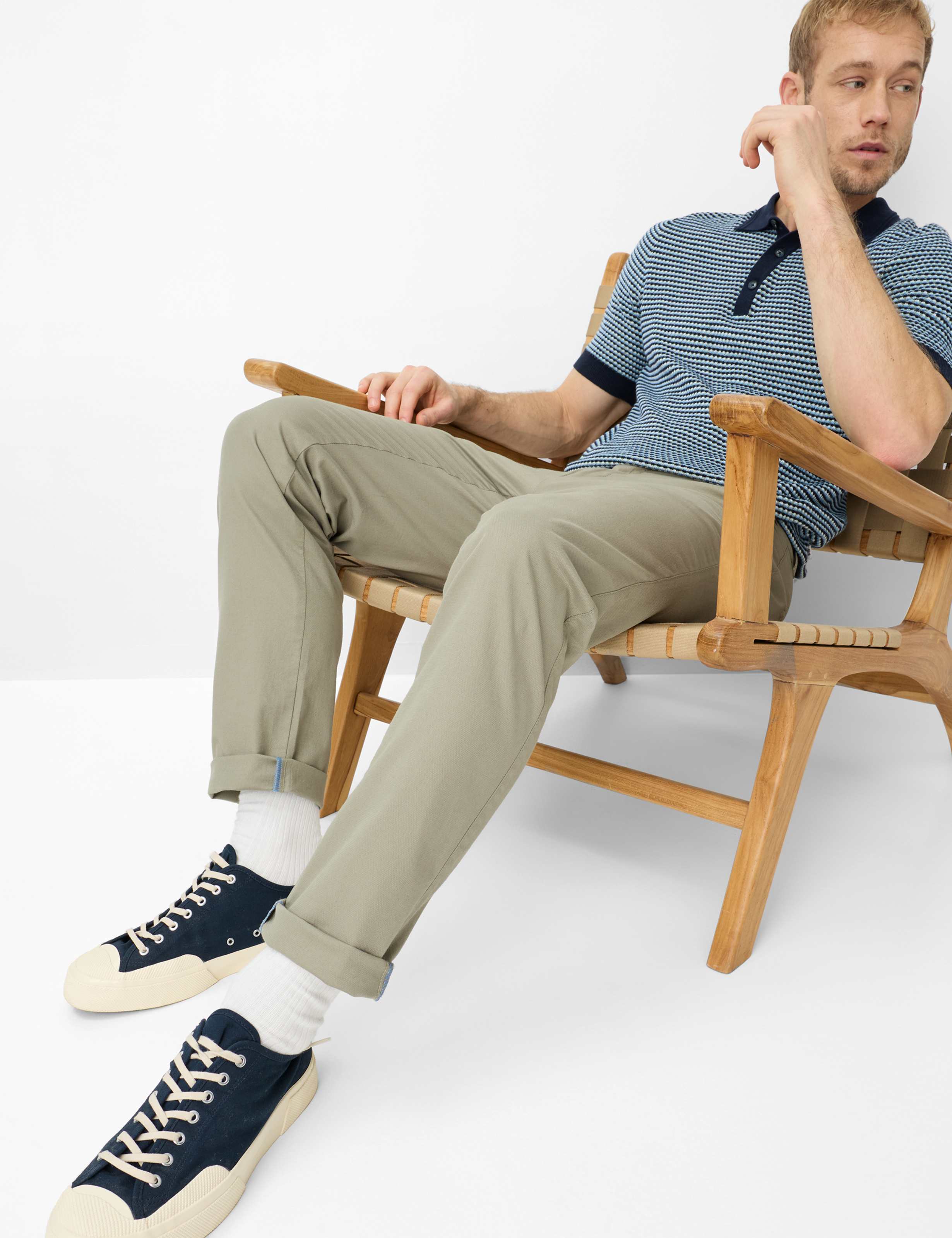 Men Style FABIO IN Green Modern Fit Detail 1