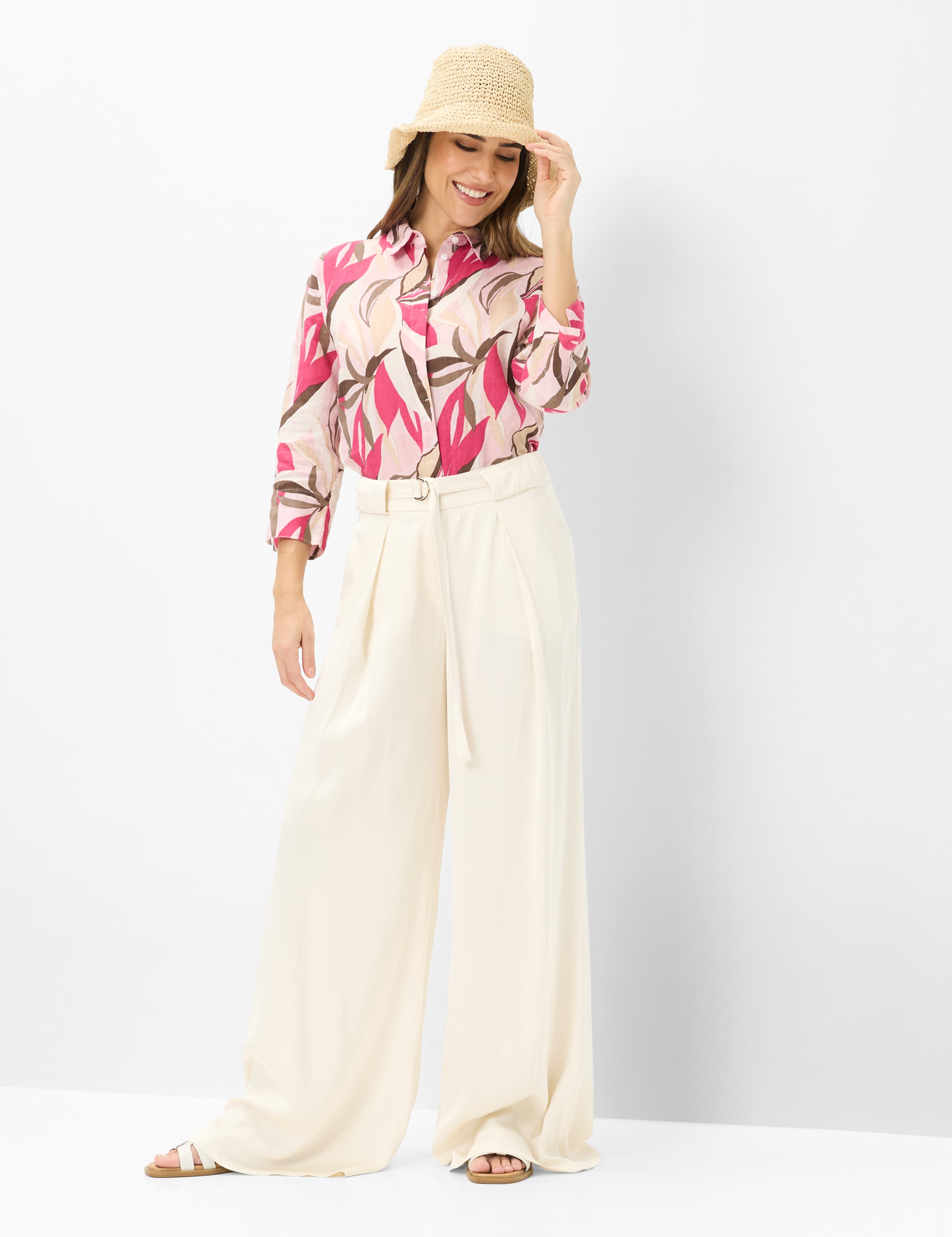 Damen Style MARLENE Cremeweiß Wide Leg Model Outfit