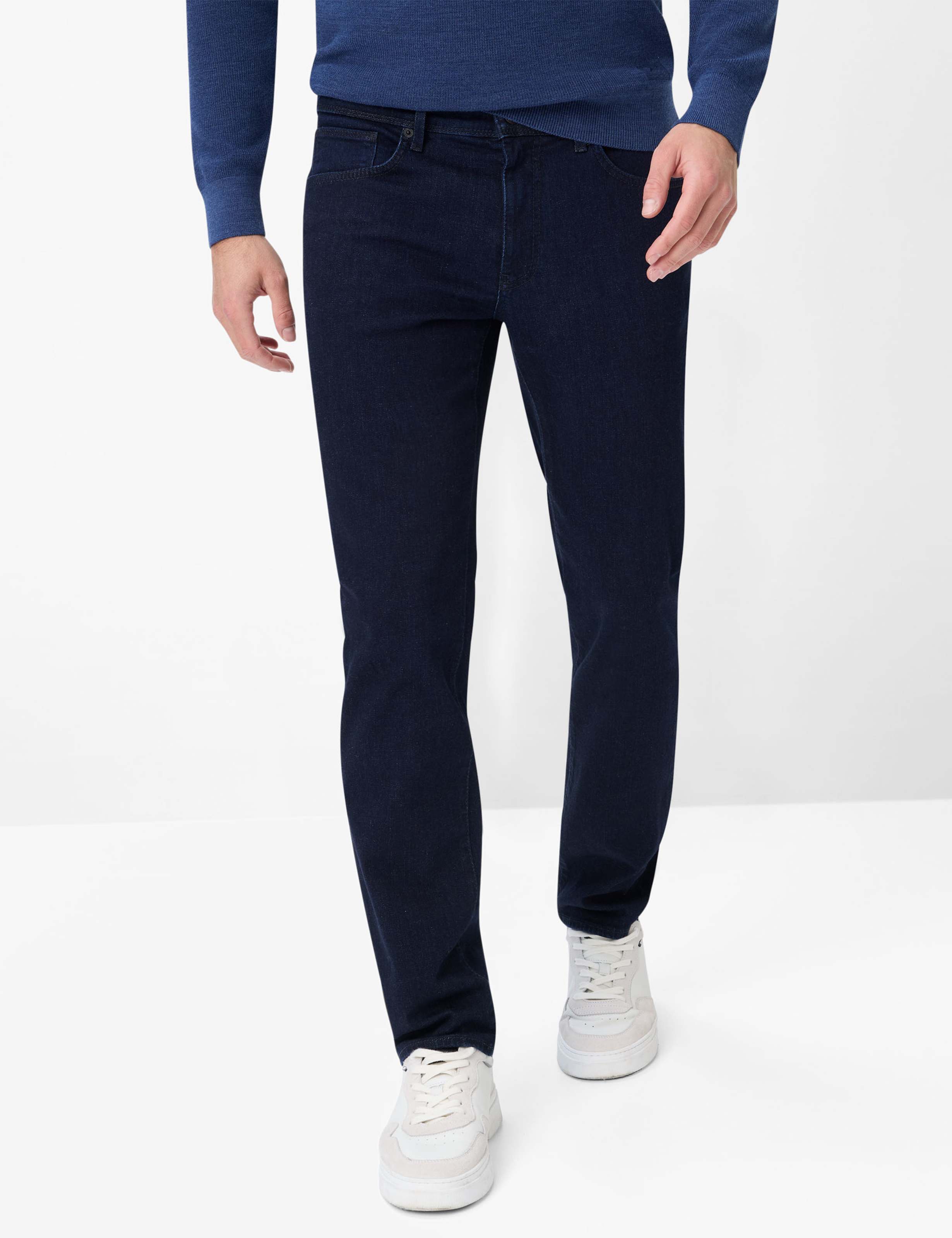 Five-Pocket-Jeans im Straight Fit