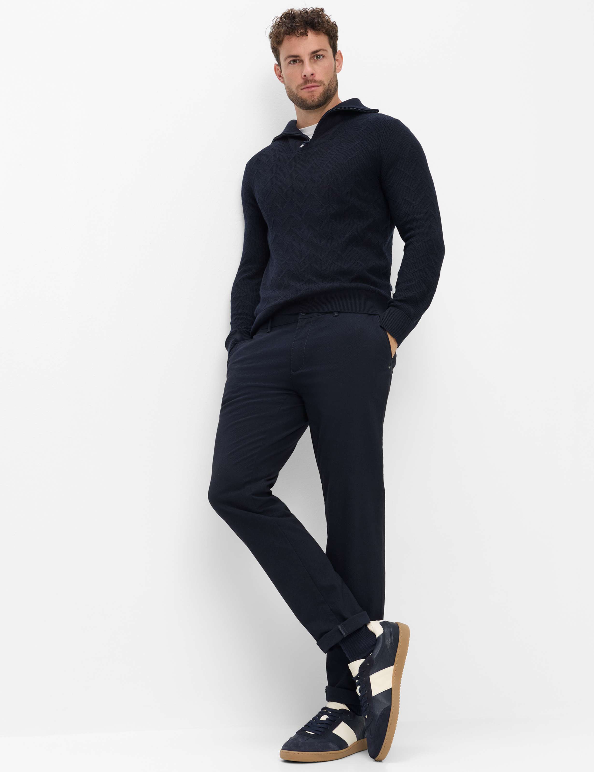 Men Style FABIO Dark Blue Modern Fit Model Outfit